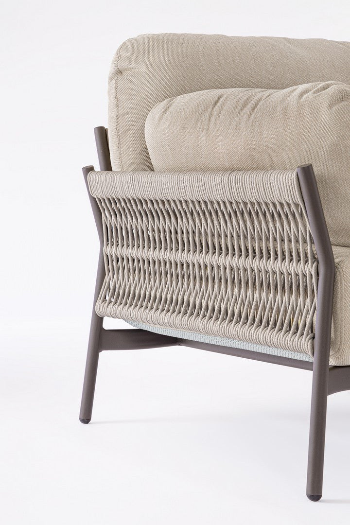 Buitenstoel PARDIS beige met een bruine basis