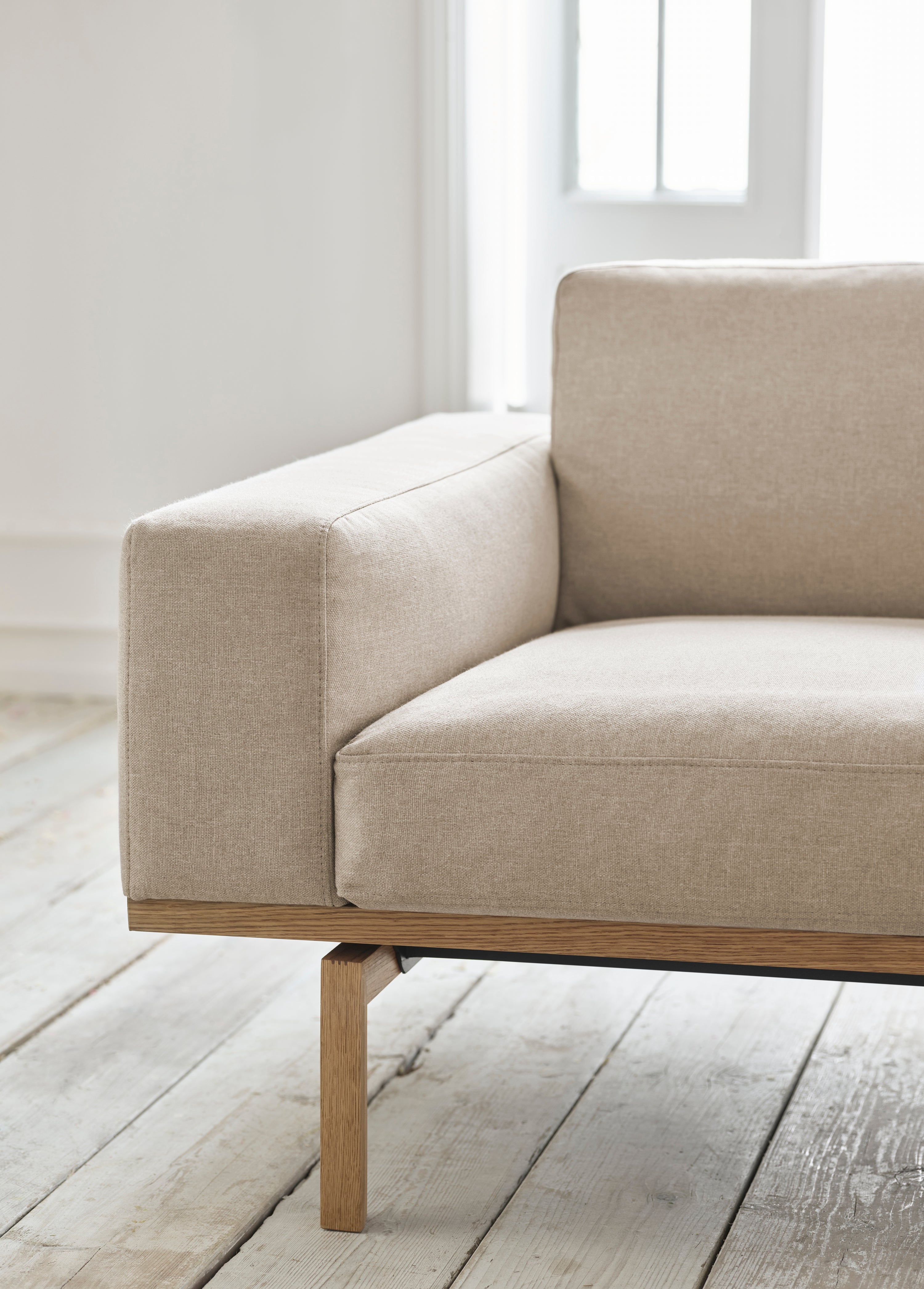 2-Personen-Sofa Elton-Basis aus gebleichtem Eichenholz