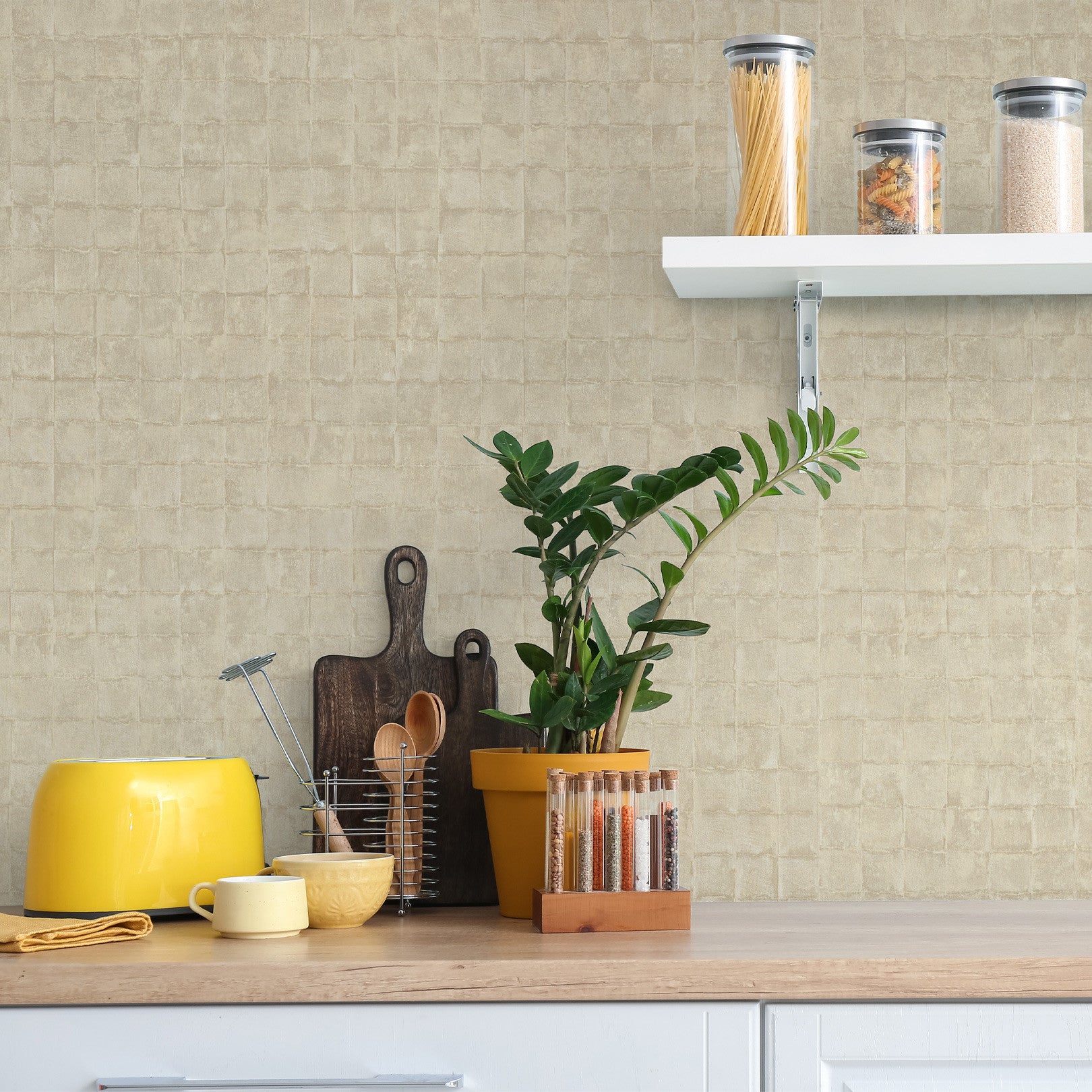 Structural wallpaper imitating tiles FAENZA - SABLE beige