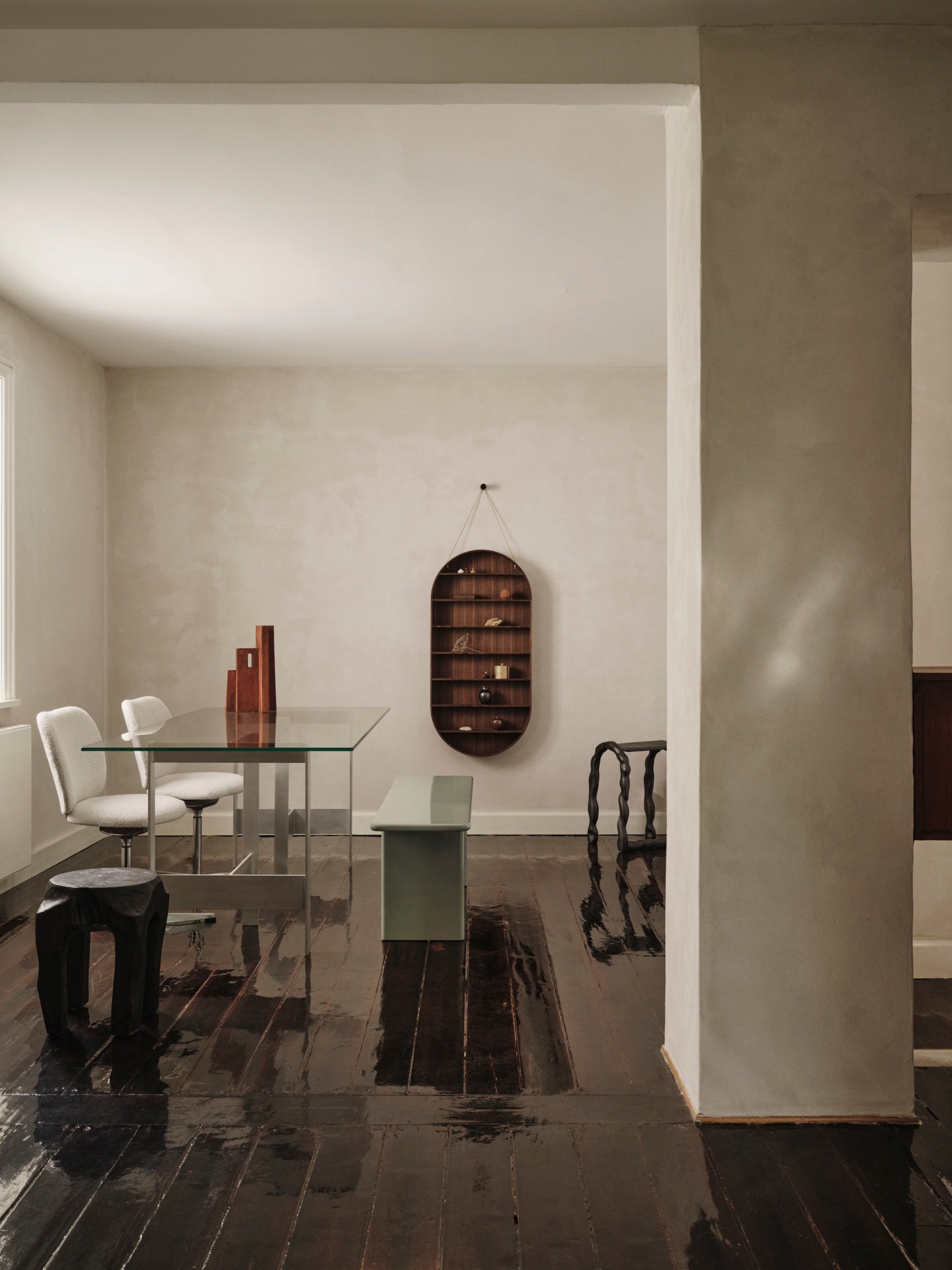 LAGER Glastisch mit Aluminiumfuß