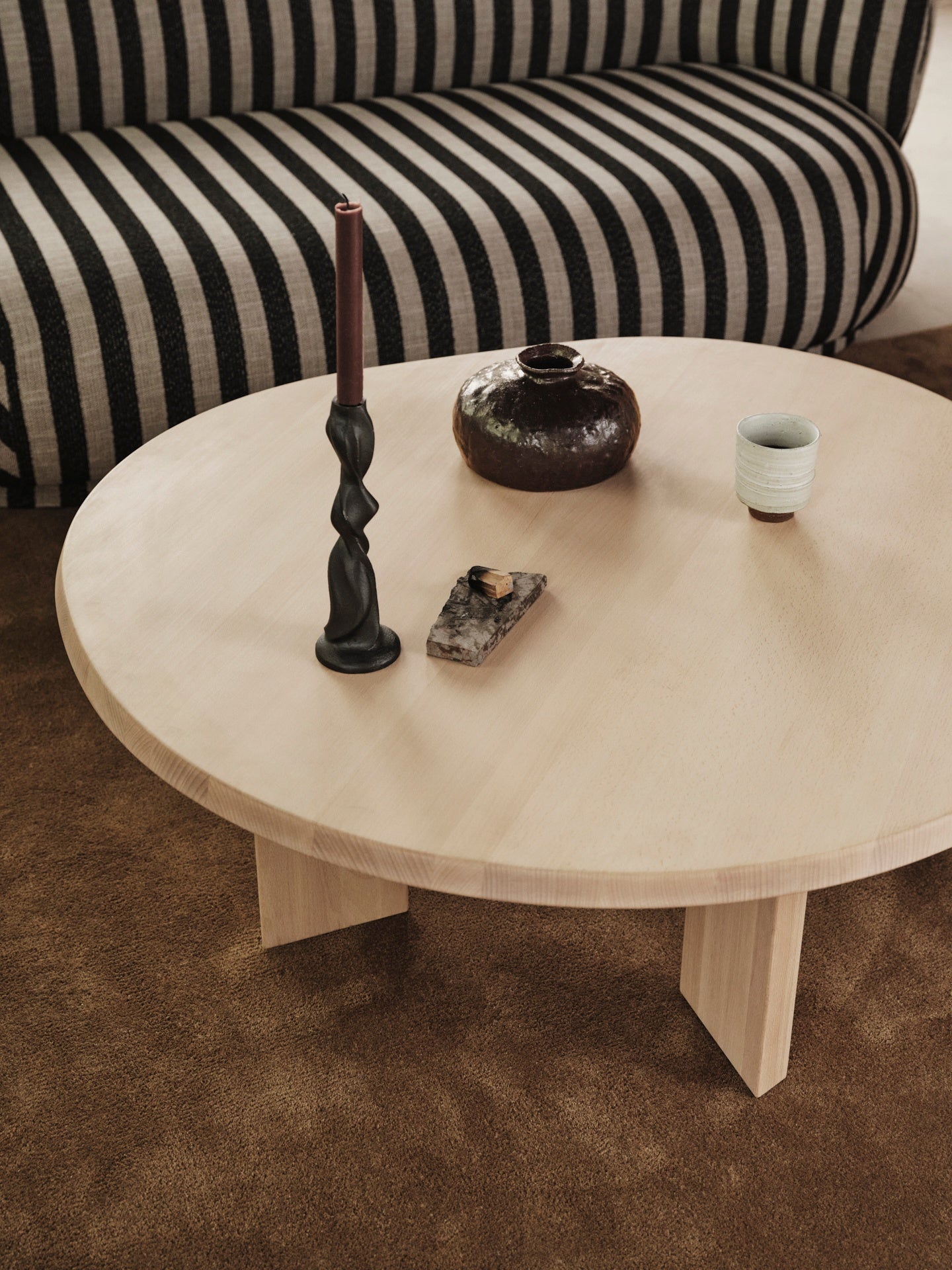 Vloerkleed STILLE grijsbruin