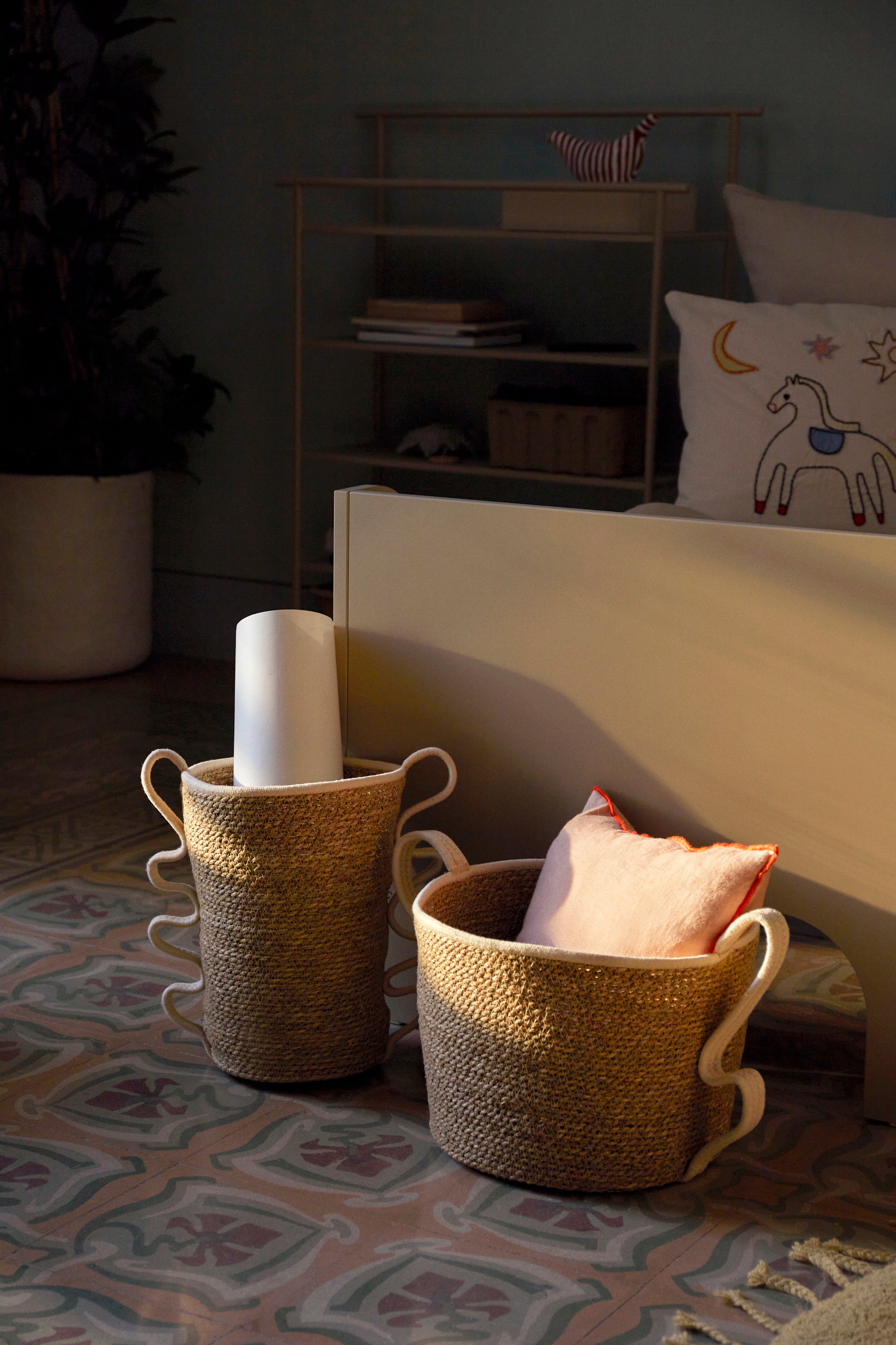 VERSO basket set in sea grass and cotton rope