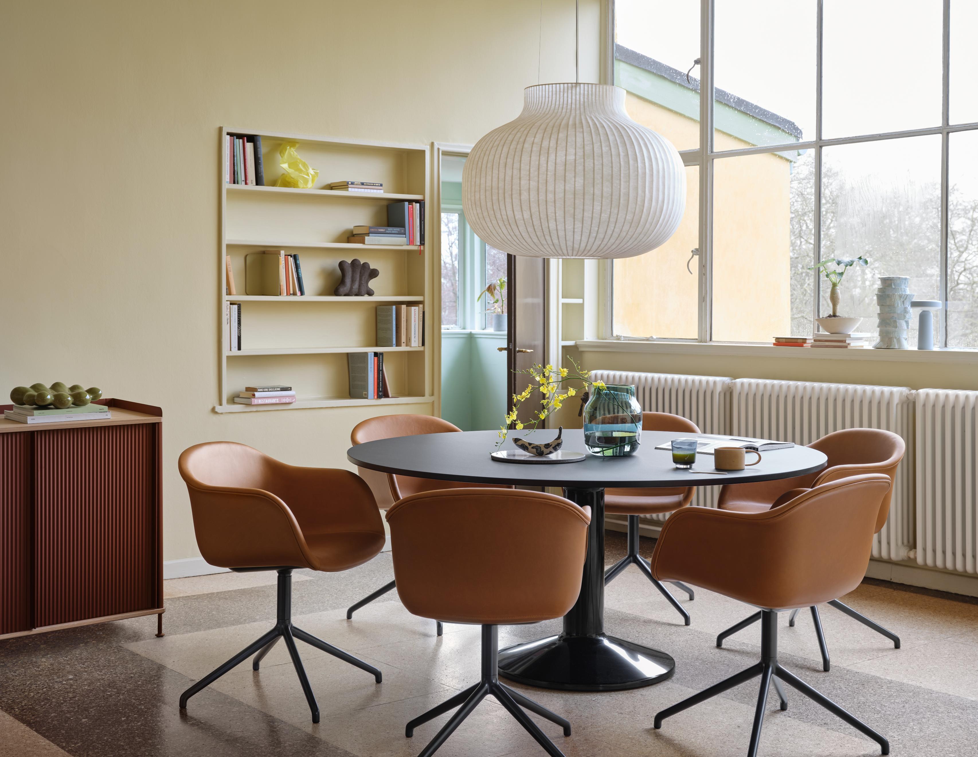 STRAND CLOSED White Pendant Lamp