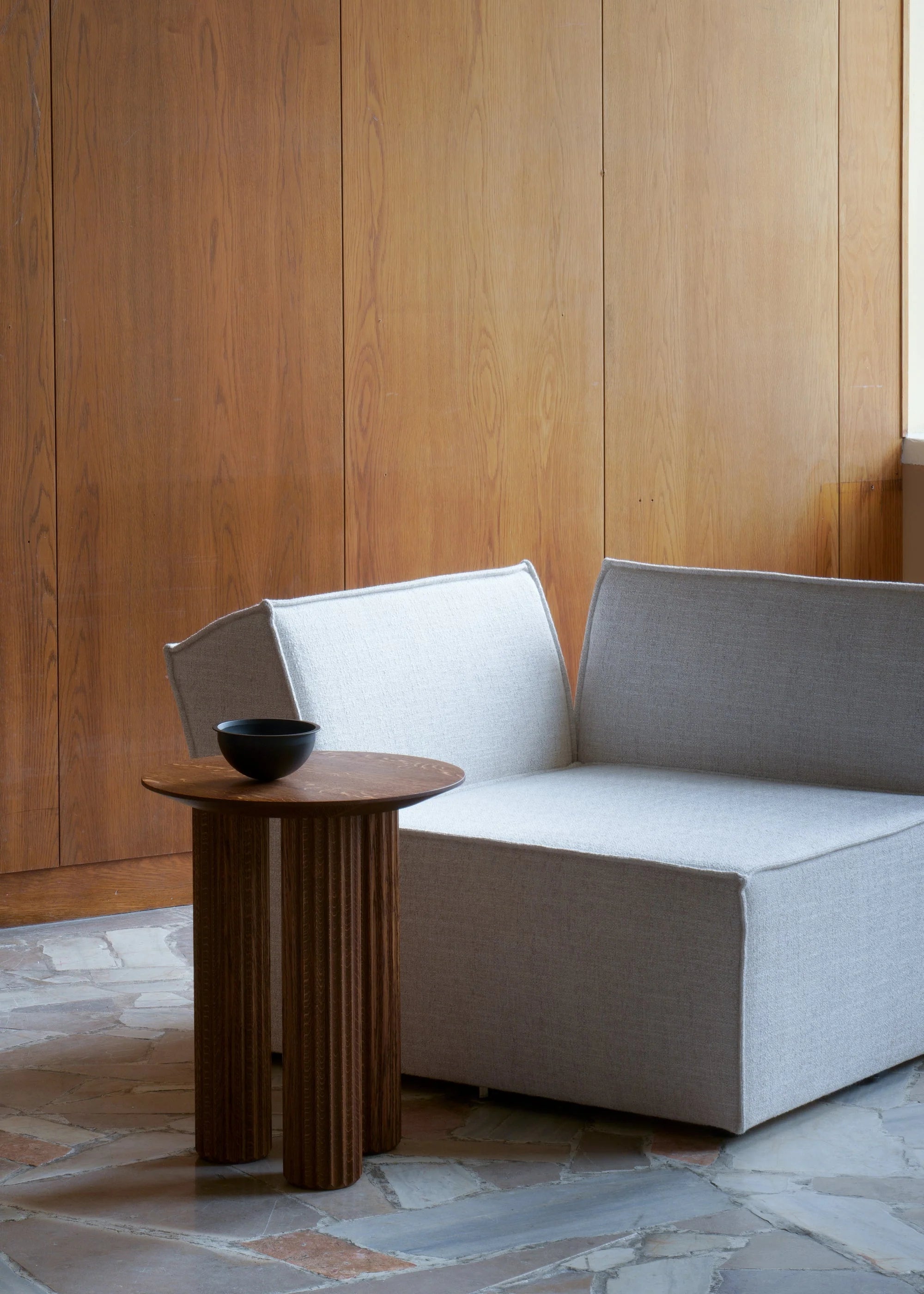 Bijzettafel FILAR donker eikenhout