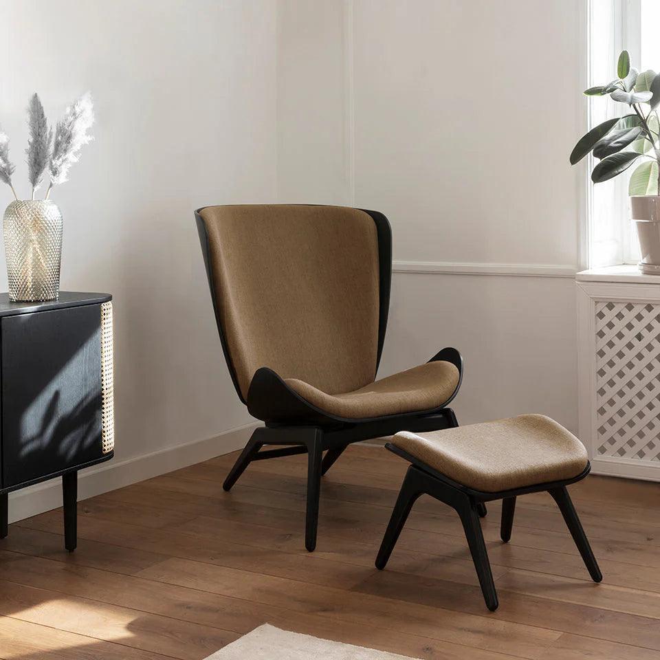 Fotel READER szałwiowy z czarną podstawą UMAGE    Eye on Design