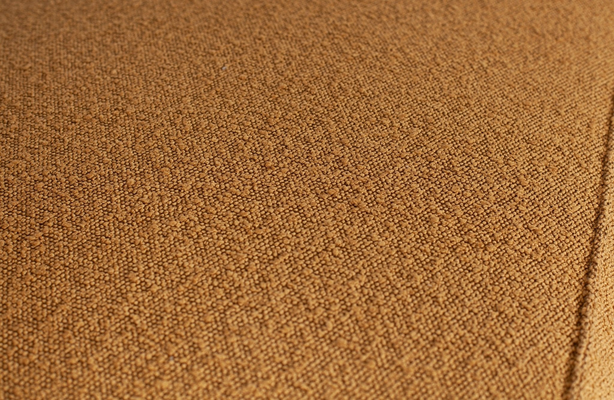 Fotel STATEMENT boucle miodowy Be Pure    Eye on Design