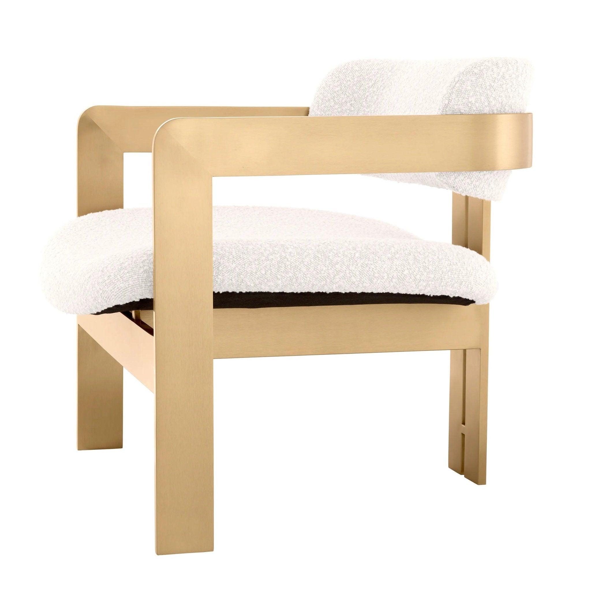 Fotel w tkaninie boucle DONATO kremowy z mosiężną podstawą Eichholtz    Eye on Design