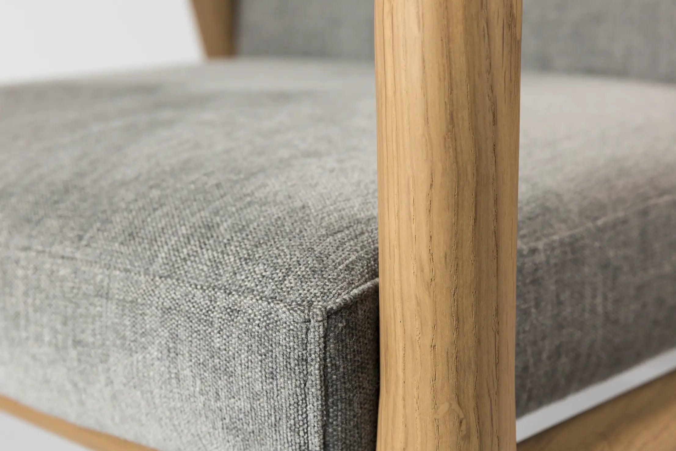 Krzesło z podłokietnikami ZIO drewno dębowe Moooi    Eye on Design