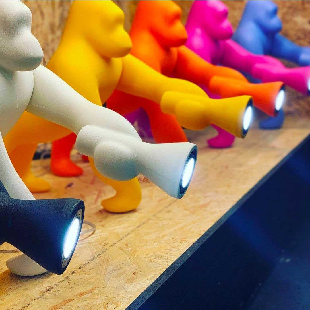 Lampa stołowa KONG czarny Qeeboo    Eye on Design