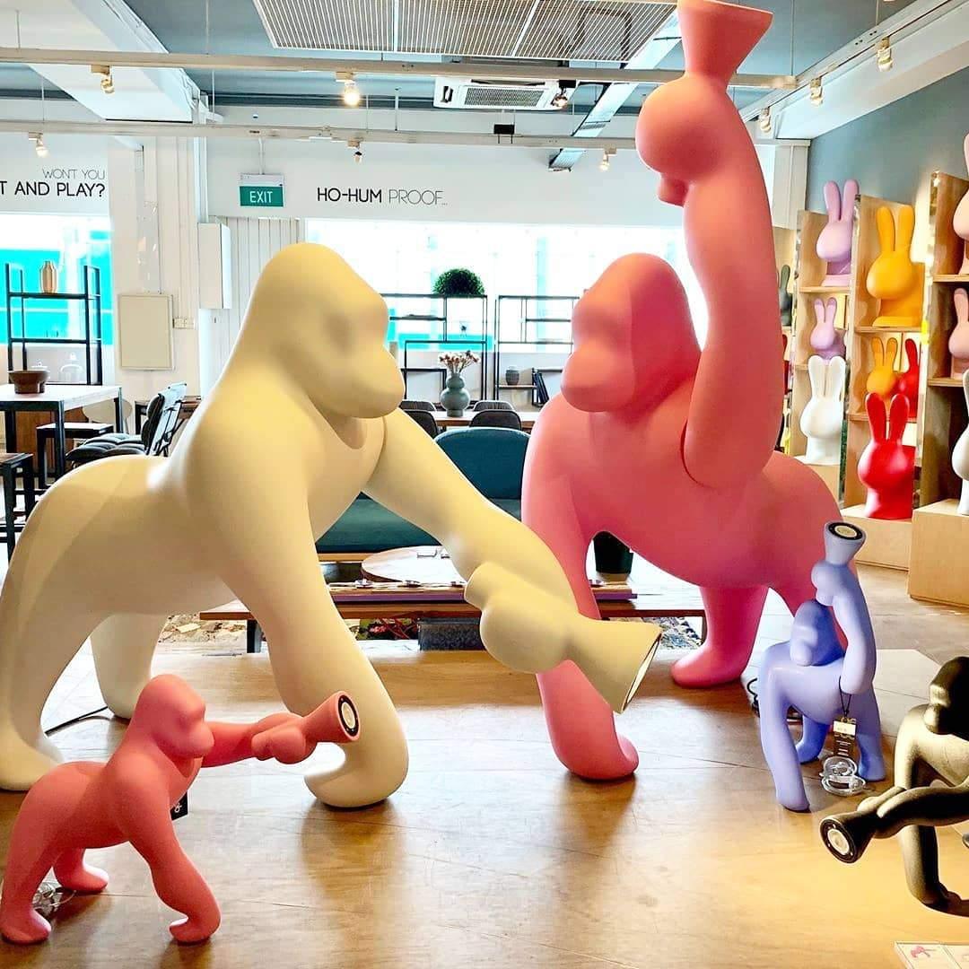 Lampa stołowa KONG żółty Qeeboo    Eye on Design