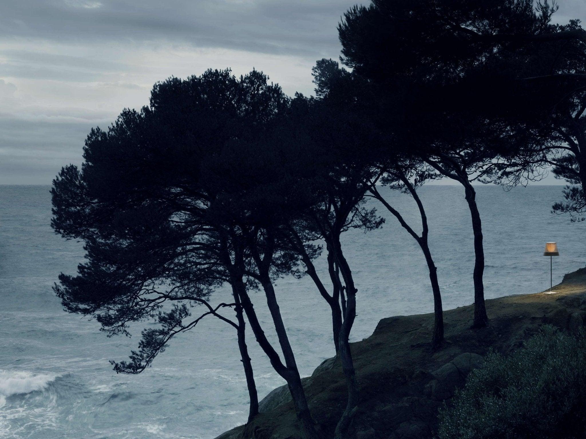 Lampa zewnętrzna KTRIBE brązowy Flos    Eye on Design