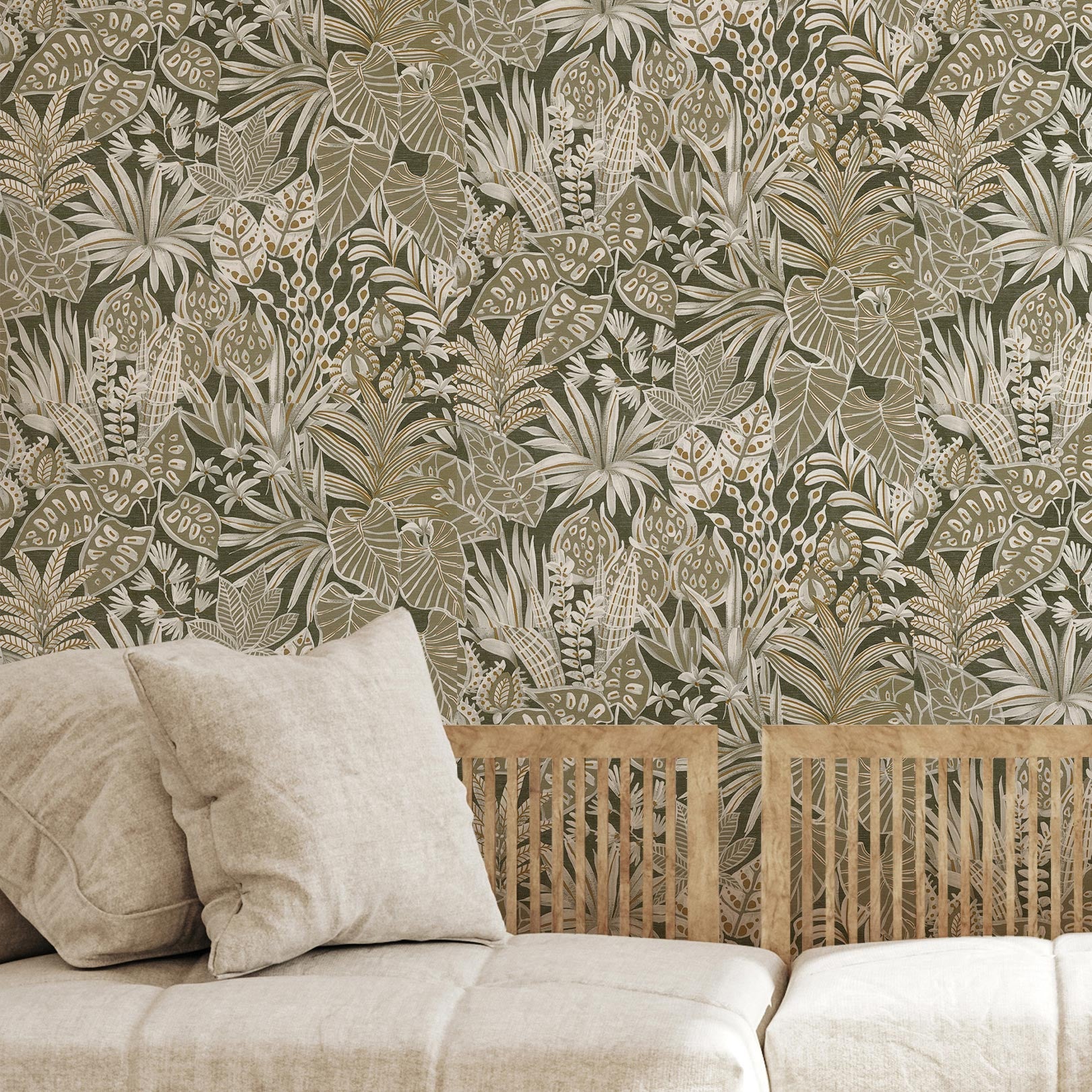 Structural wallpaper with a plant motif of MADHUCA leaves - KAKI khaki