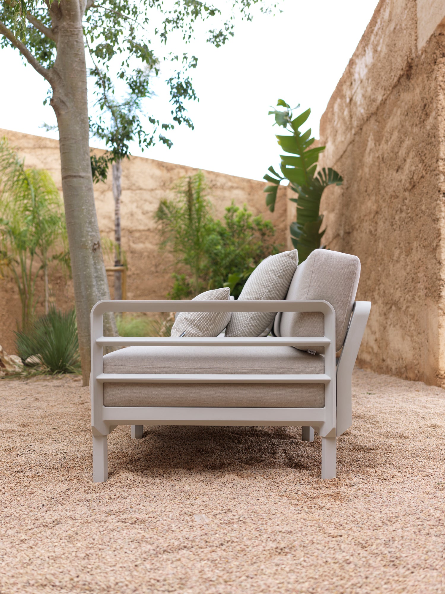 MAXIMO 5 Modular Outdoor Corner Sofa in Gray with Chalk Base