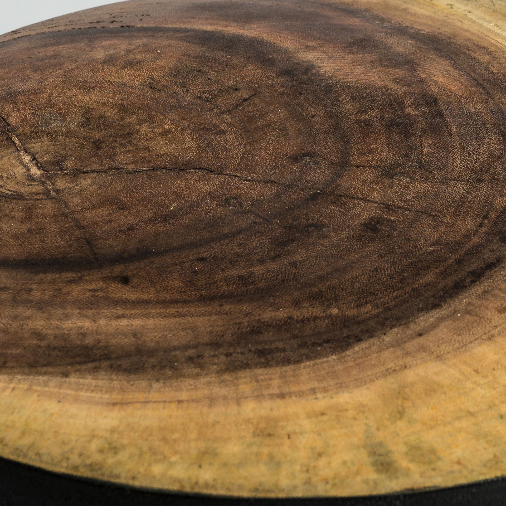 Kaffeetisch ARUSA schwarzes tropisches Holz