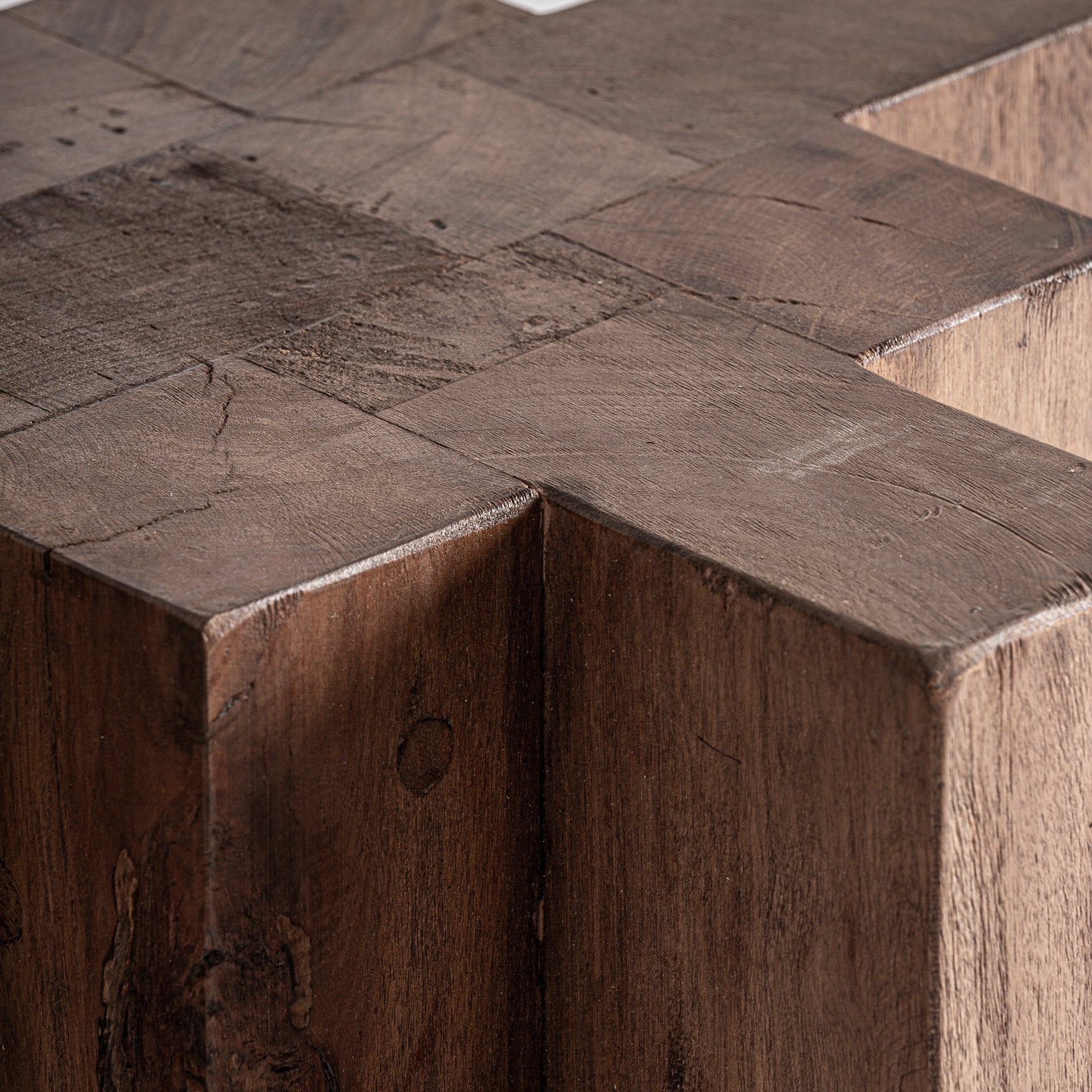 Bijzettafel BRUTALIST gerecycled hout
