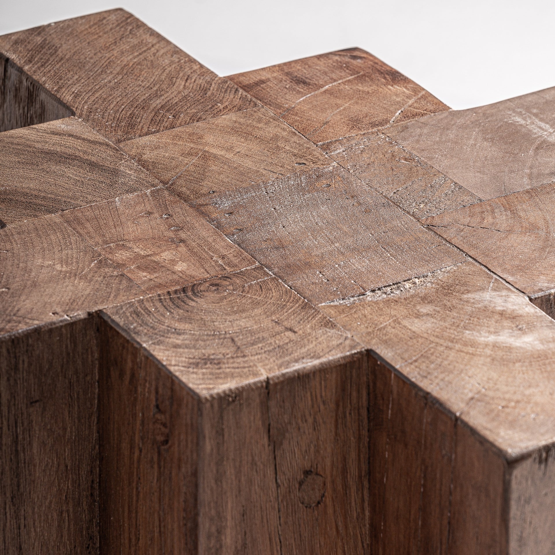 Bijzettafel BRUTALIST gerecycled hout