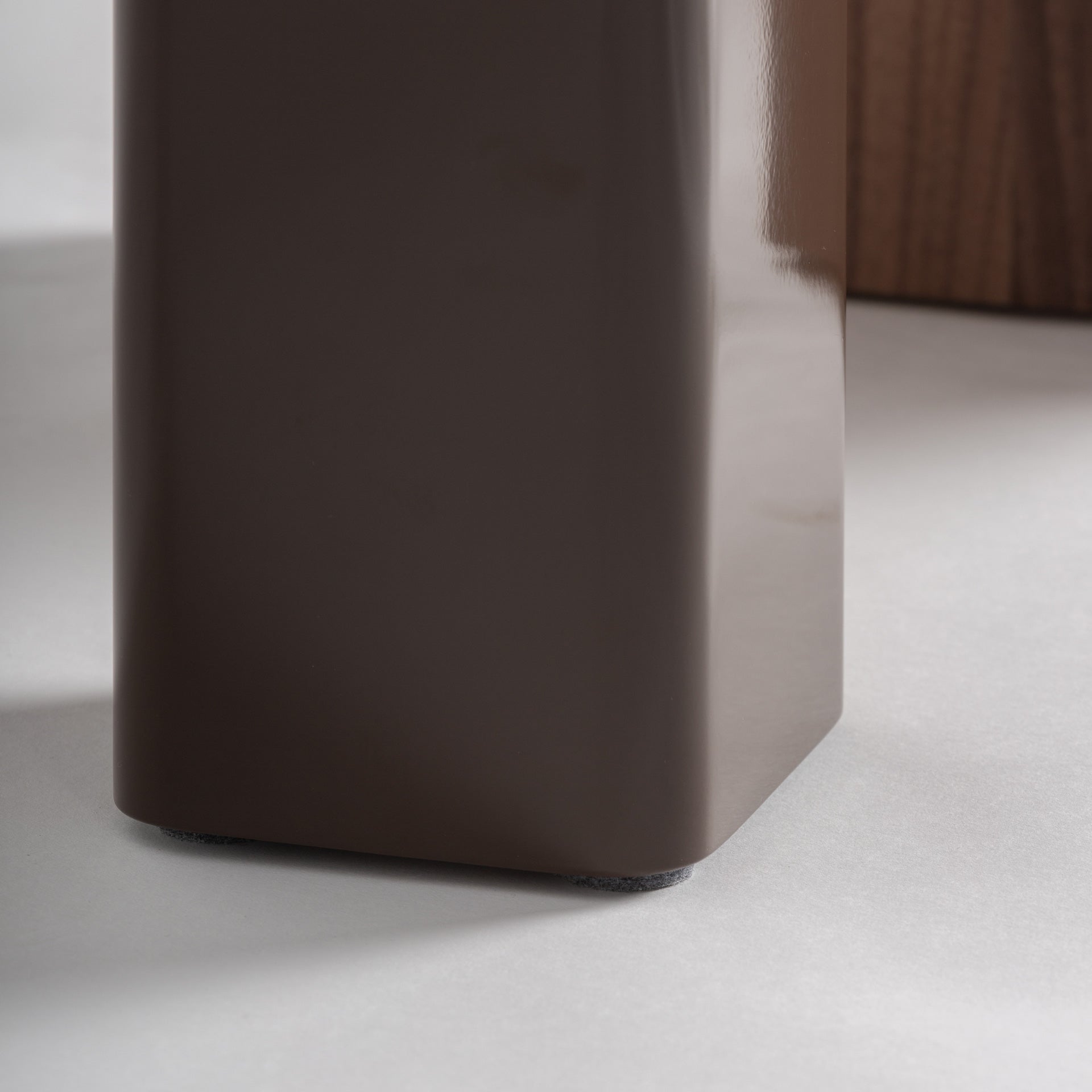 KUFTEIN Side Table Oak Veneer