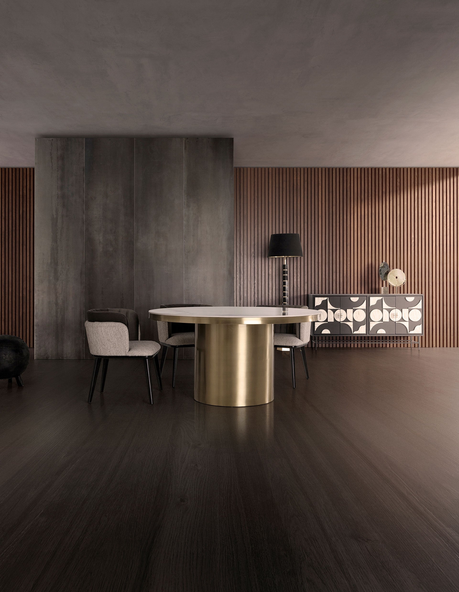 Ronde tafel ASTACH van porselein met gouden basis