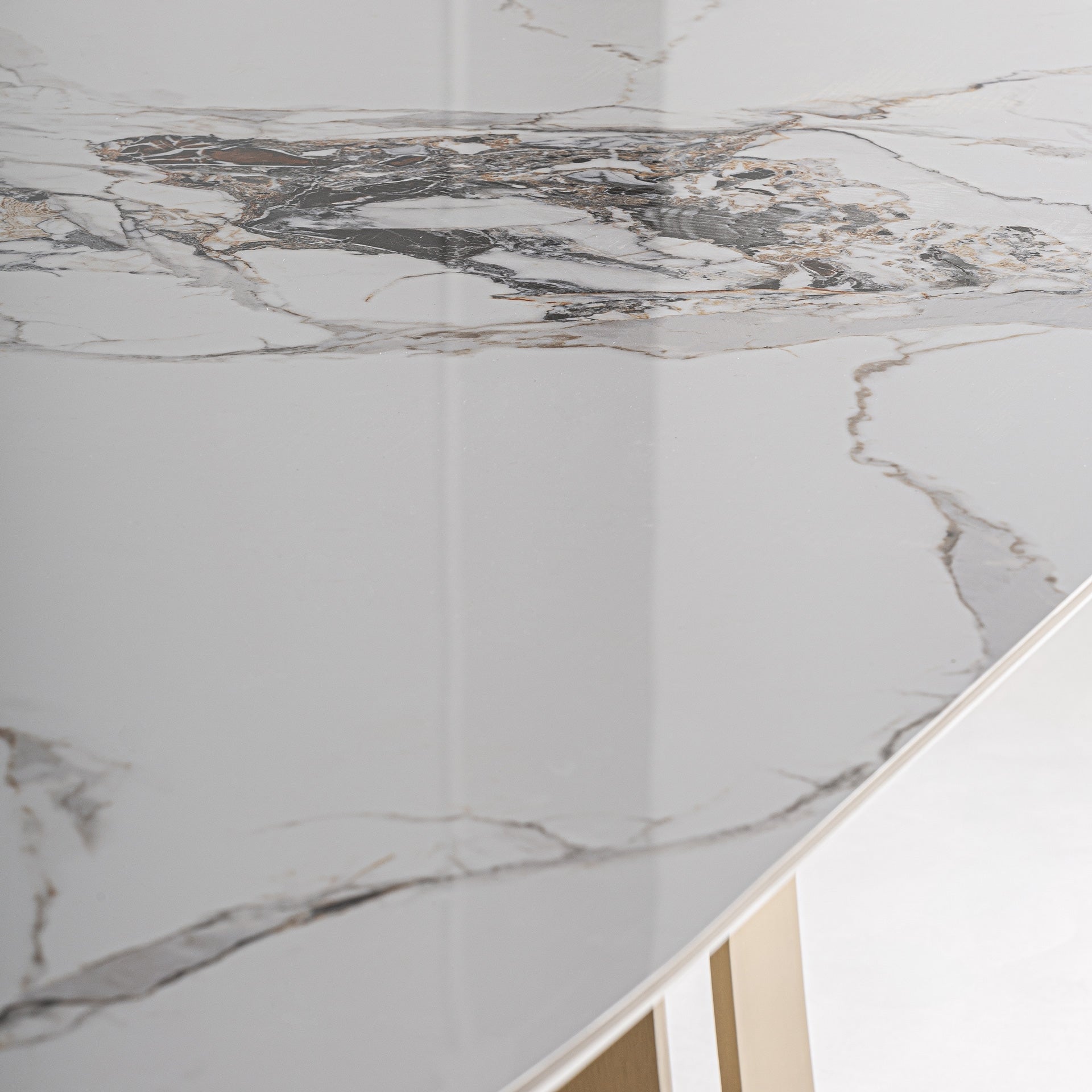 JUSSEY Table with Porcelain Top and Gold Base