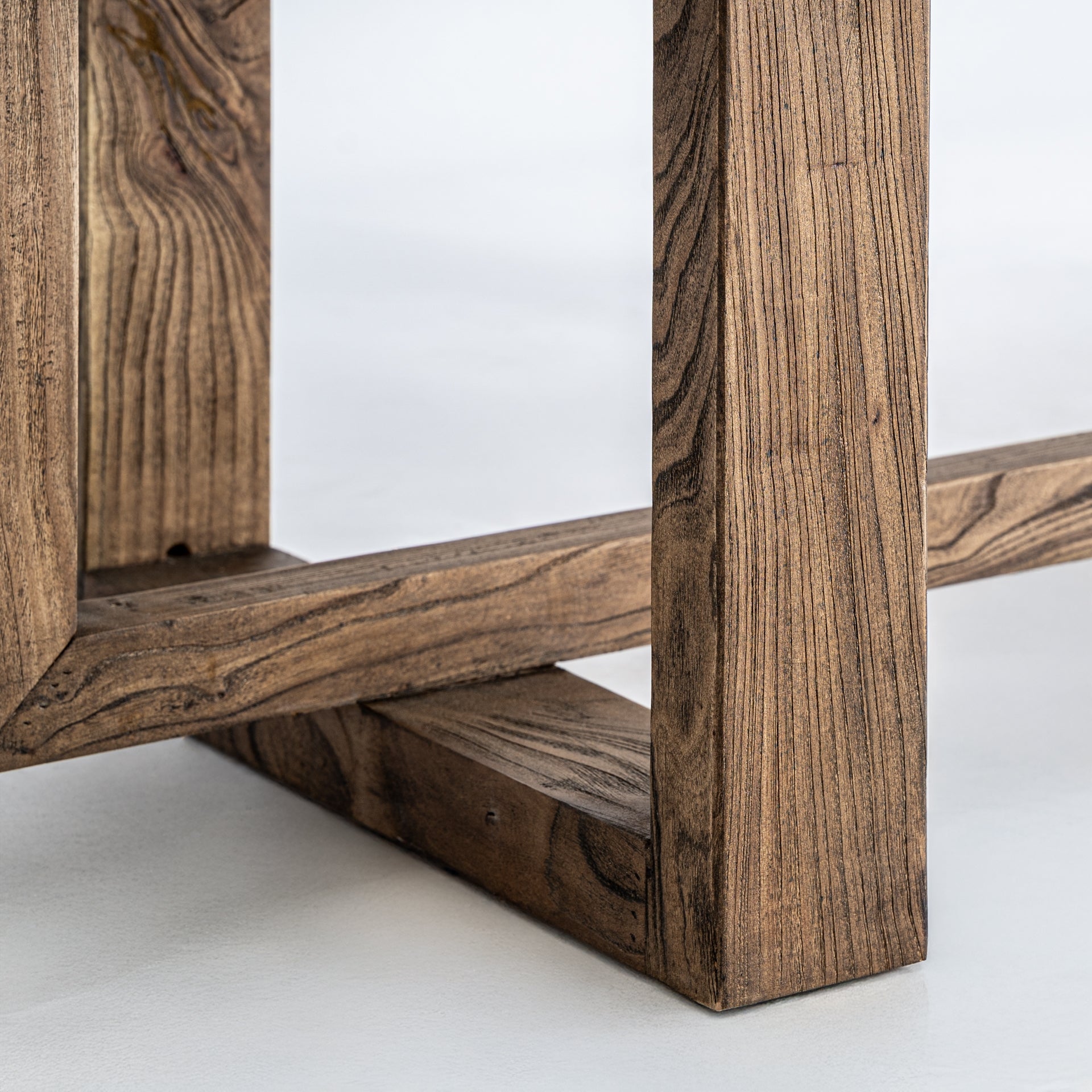 NORVIK Elm Wood Table