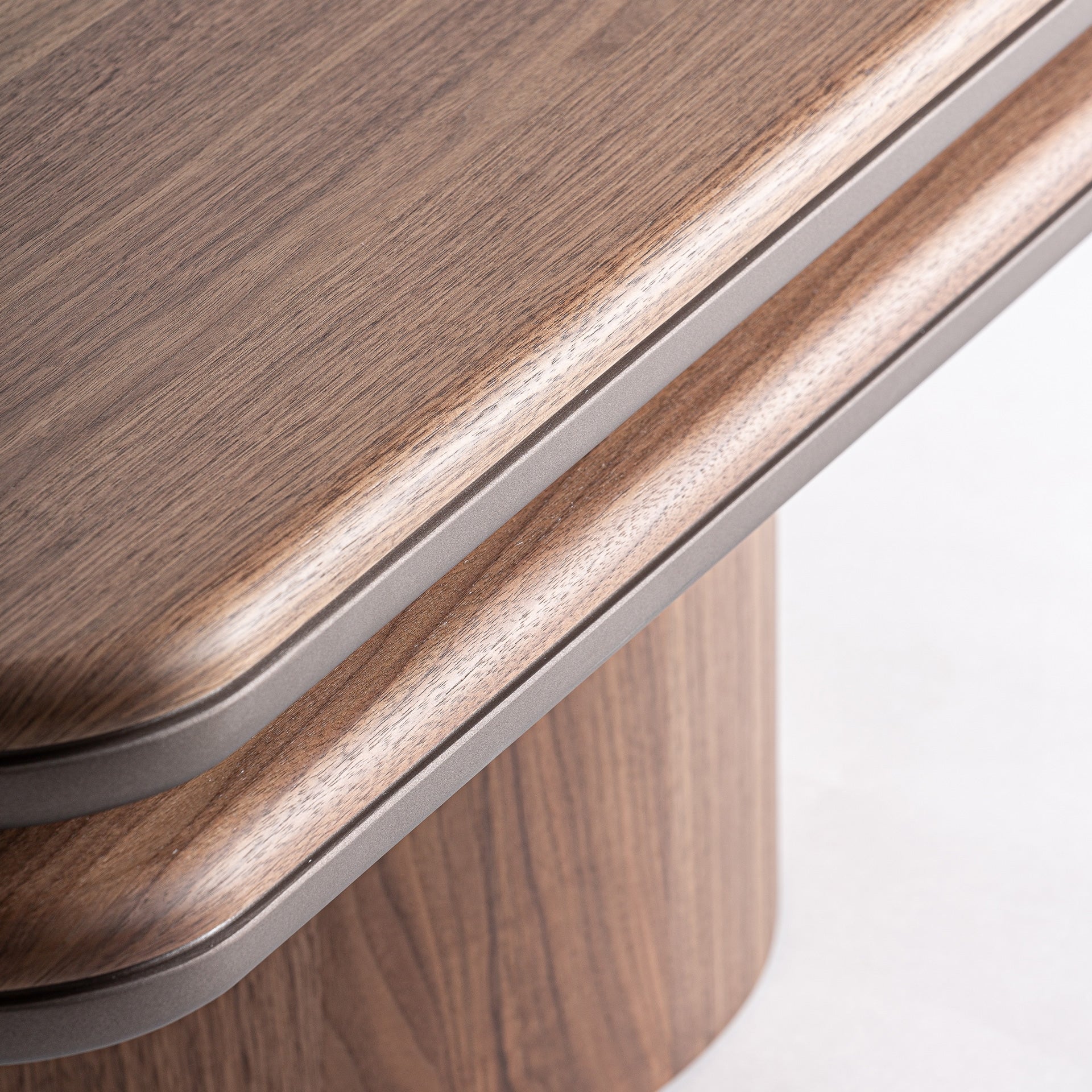 Koffietafel KEXBY notenhout