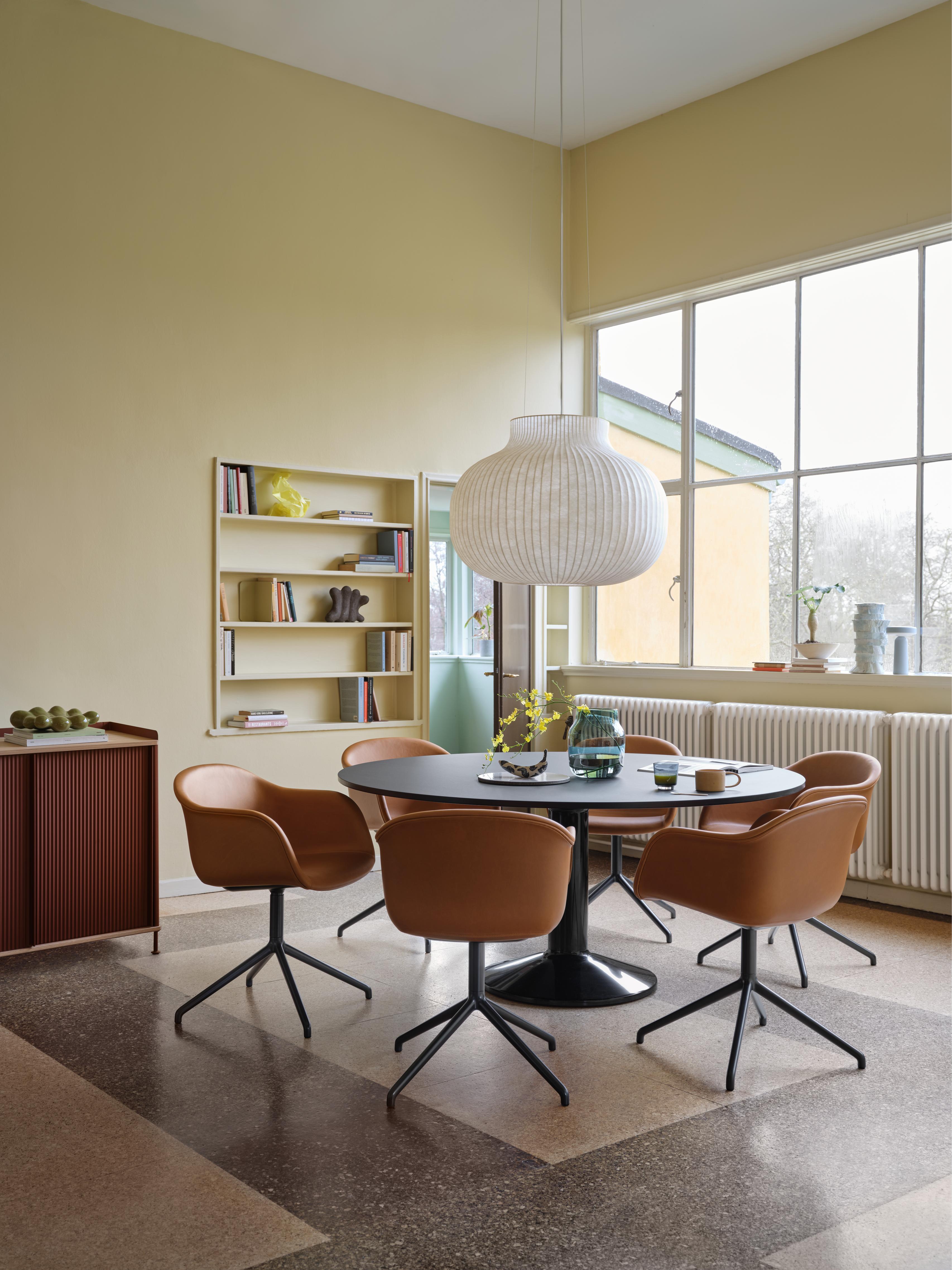 STRAND CLOSED White Pendant Lamp