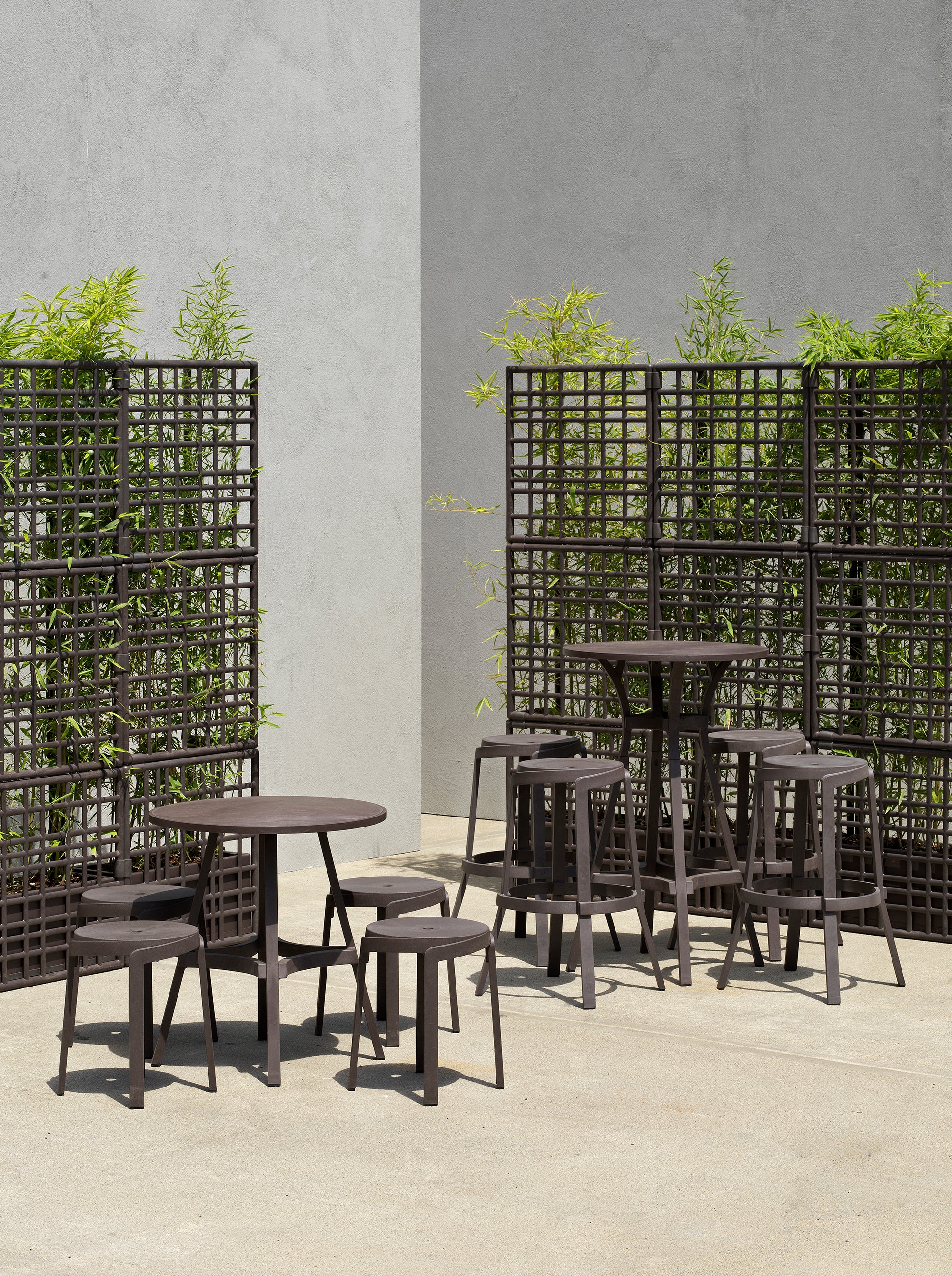 Outdoor Stool STACK earthy brown
