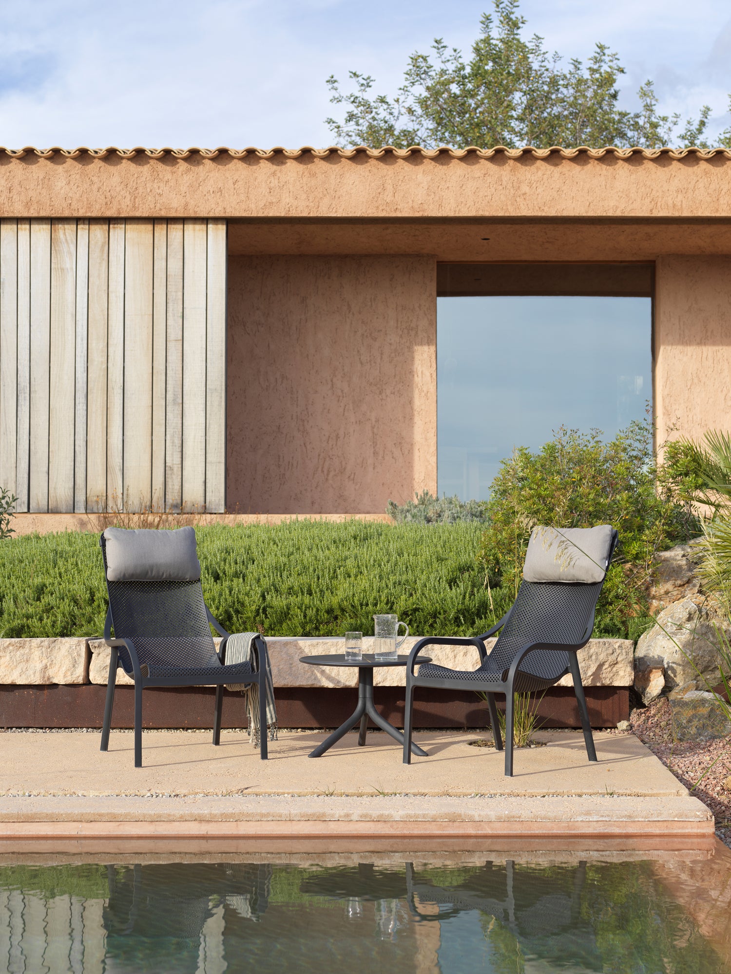 Buitenfauteuil NET taupe