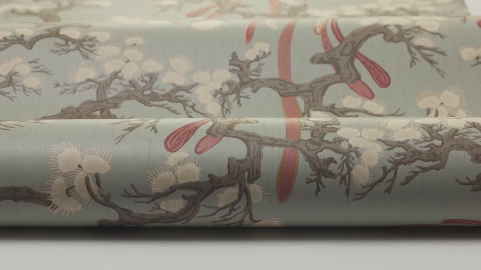 Tapete mit pflanzlichem und tierischem Motiv FENIX blau