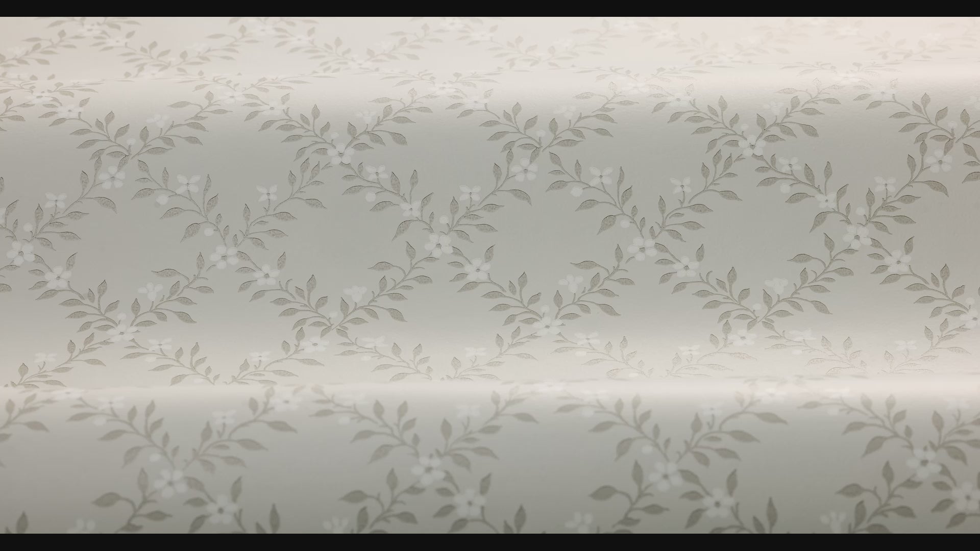 Tapete mit Pflanzenmotiv SOMMARSLÖJA beige mit Weiß