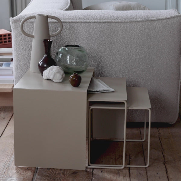 CLUSTER TABLES coffee table set beige