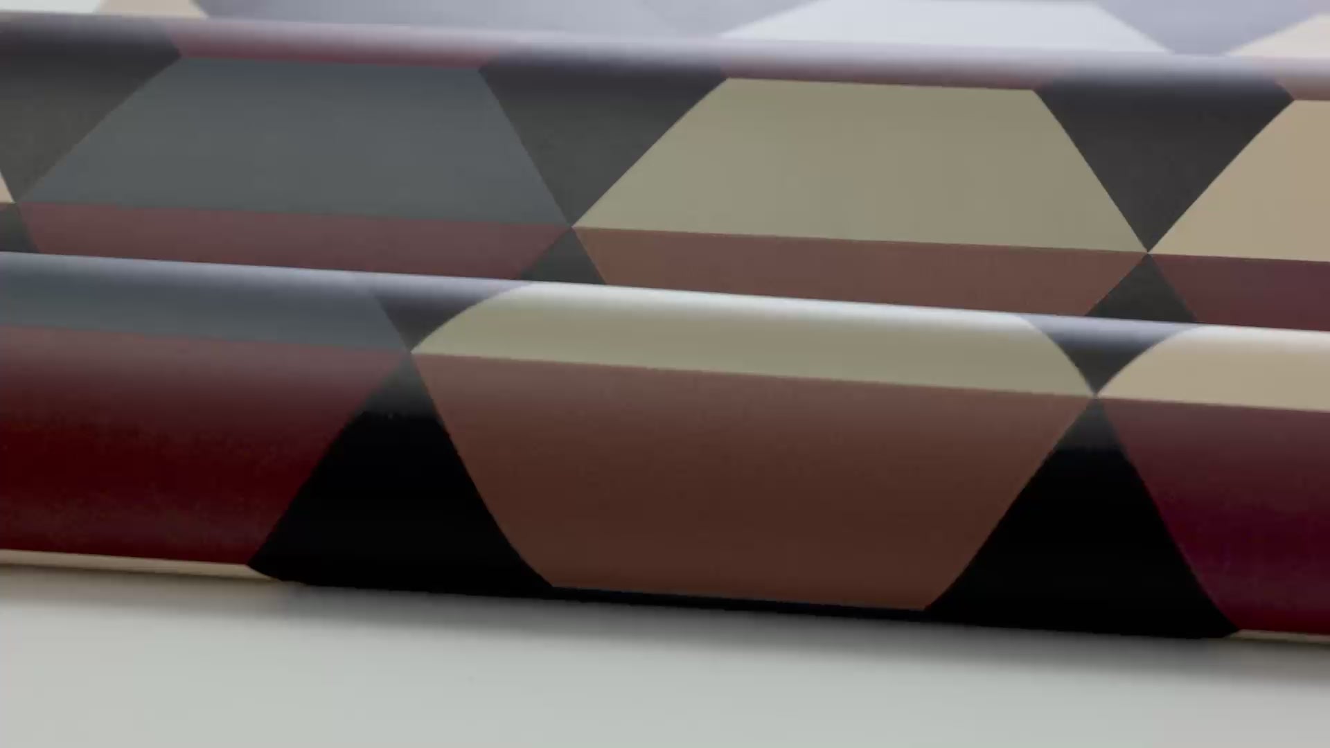 Tapeta flizelinowa papierowa z geometrycznym wzorem PRISMA ciemny wielokolorowy