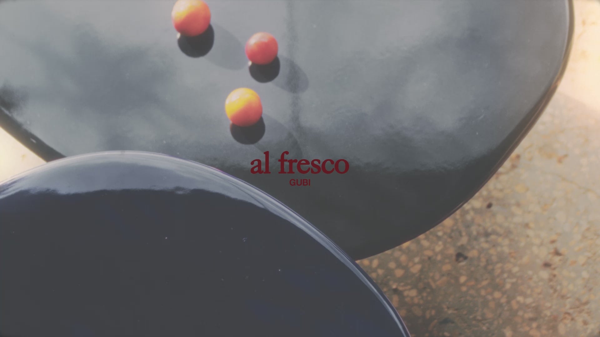 Stolik kawowy CARMEL biała ceramika