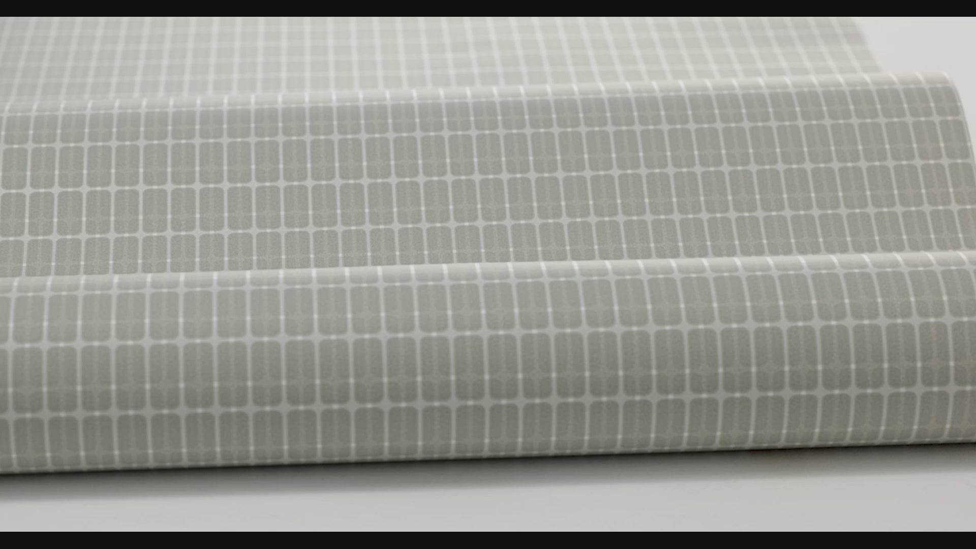 Geometrisch patroon behang in ruit ALVAR AALTO M.I.T groen