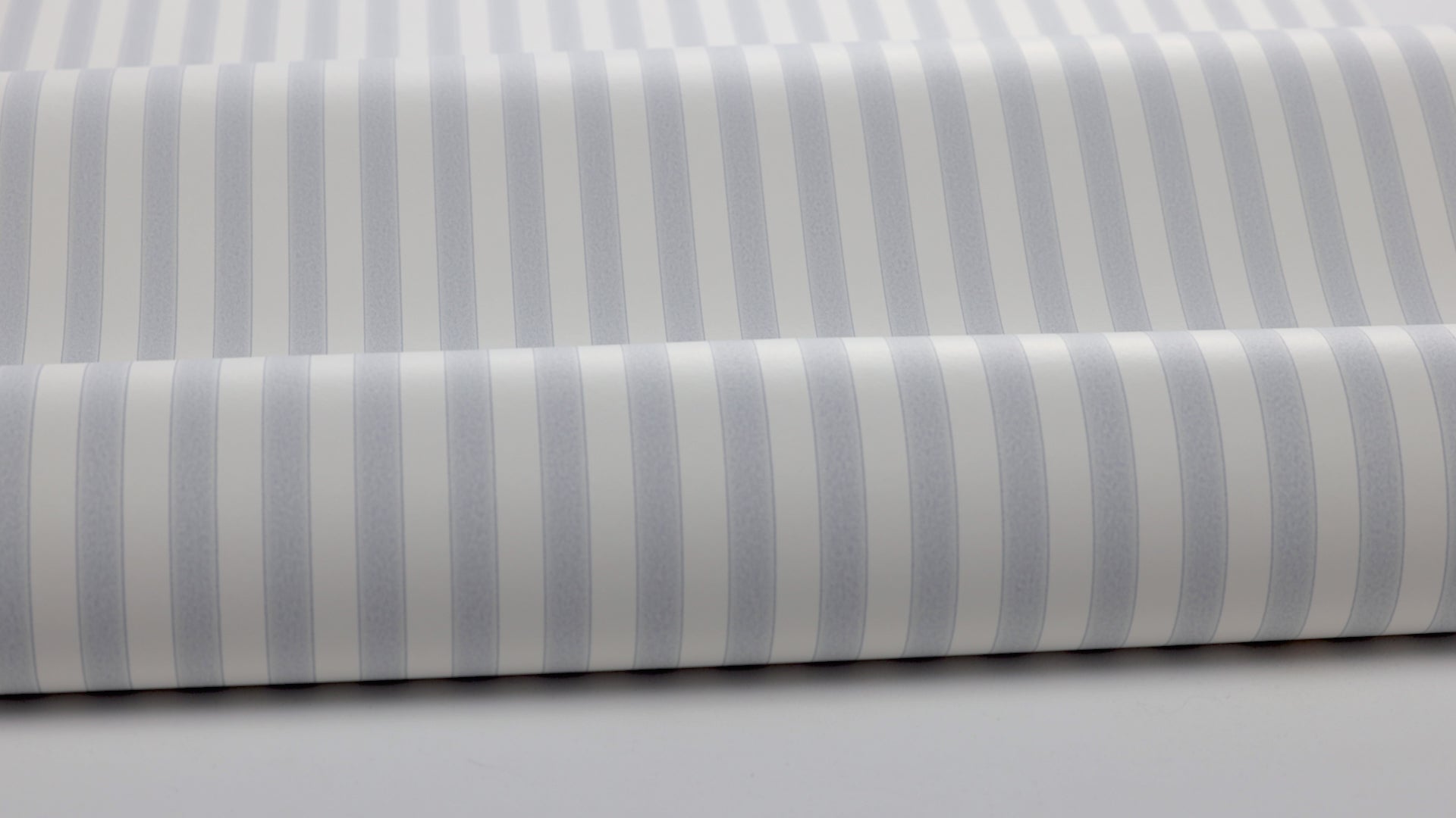 Tapete mit Streifen MÖLLE STRIPE blau-beige