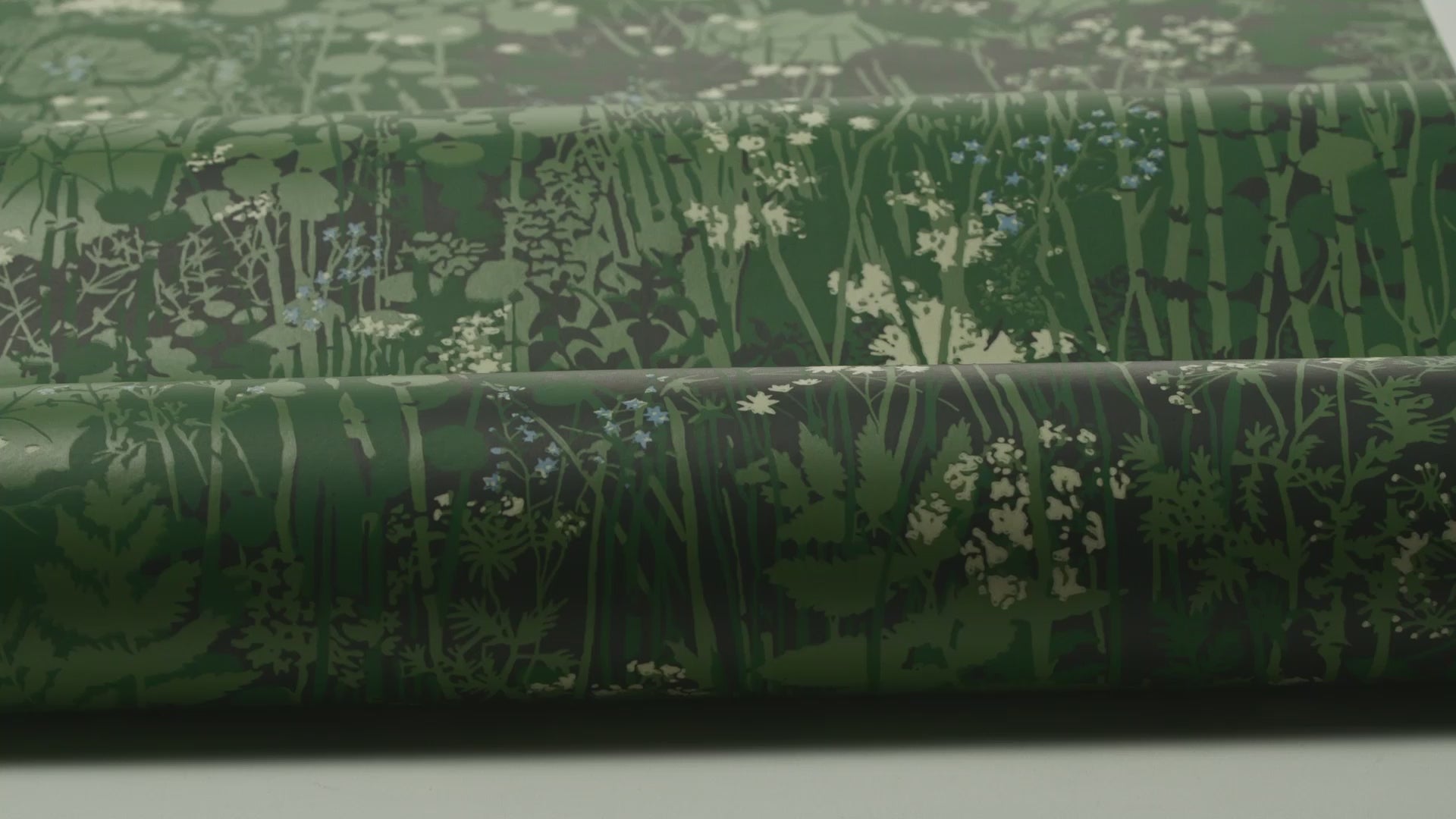 Tapete mit pflanzlichem Blattmotiv DIKESREN grün