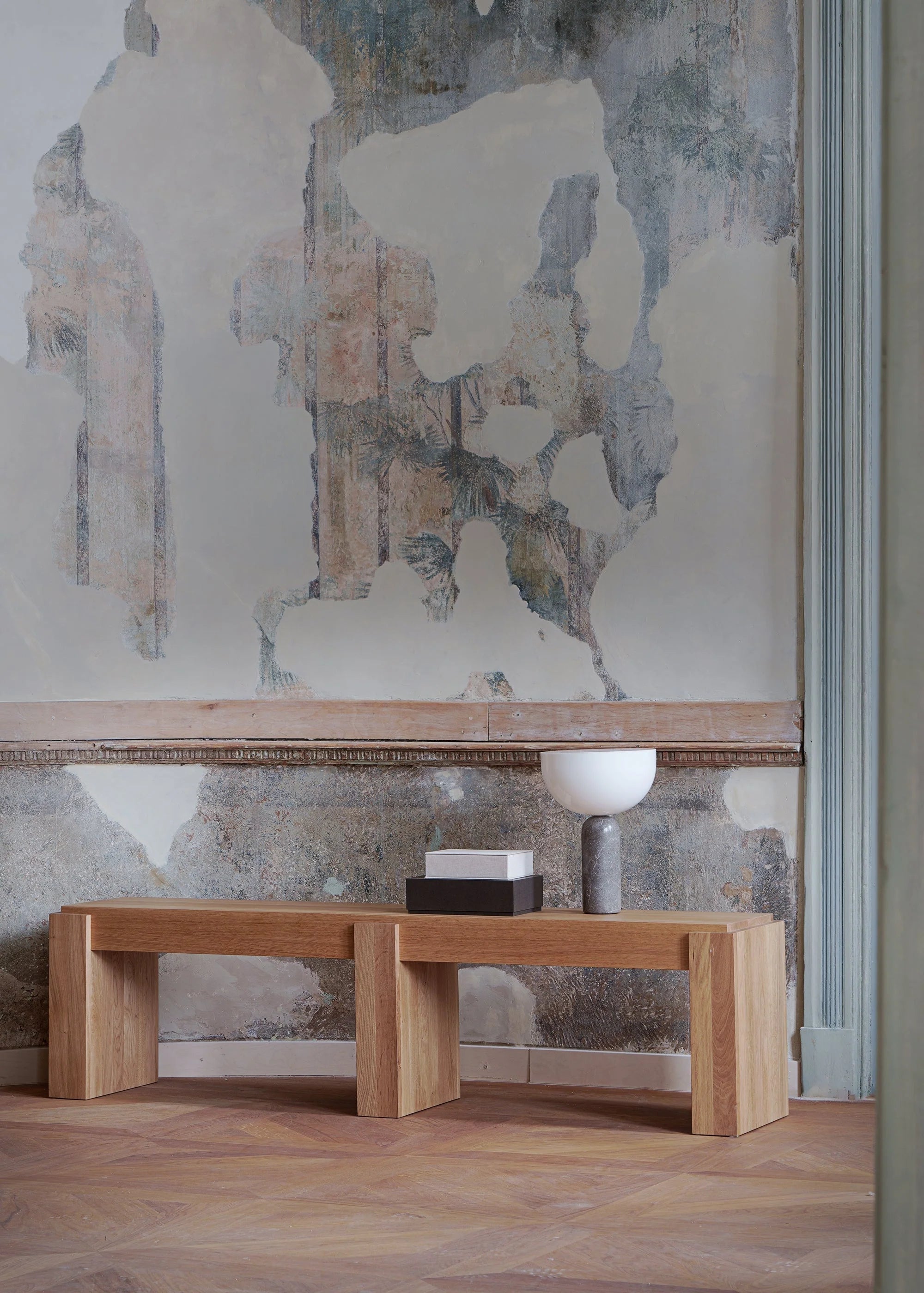 PURA Bench Dark Oak Wood