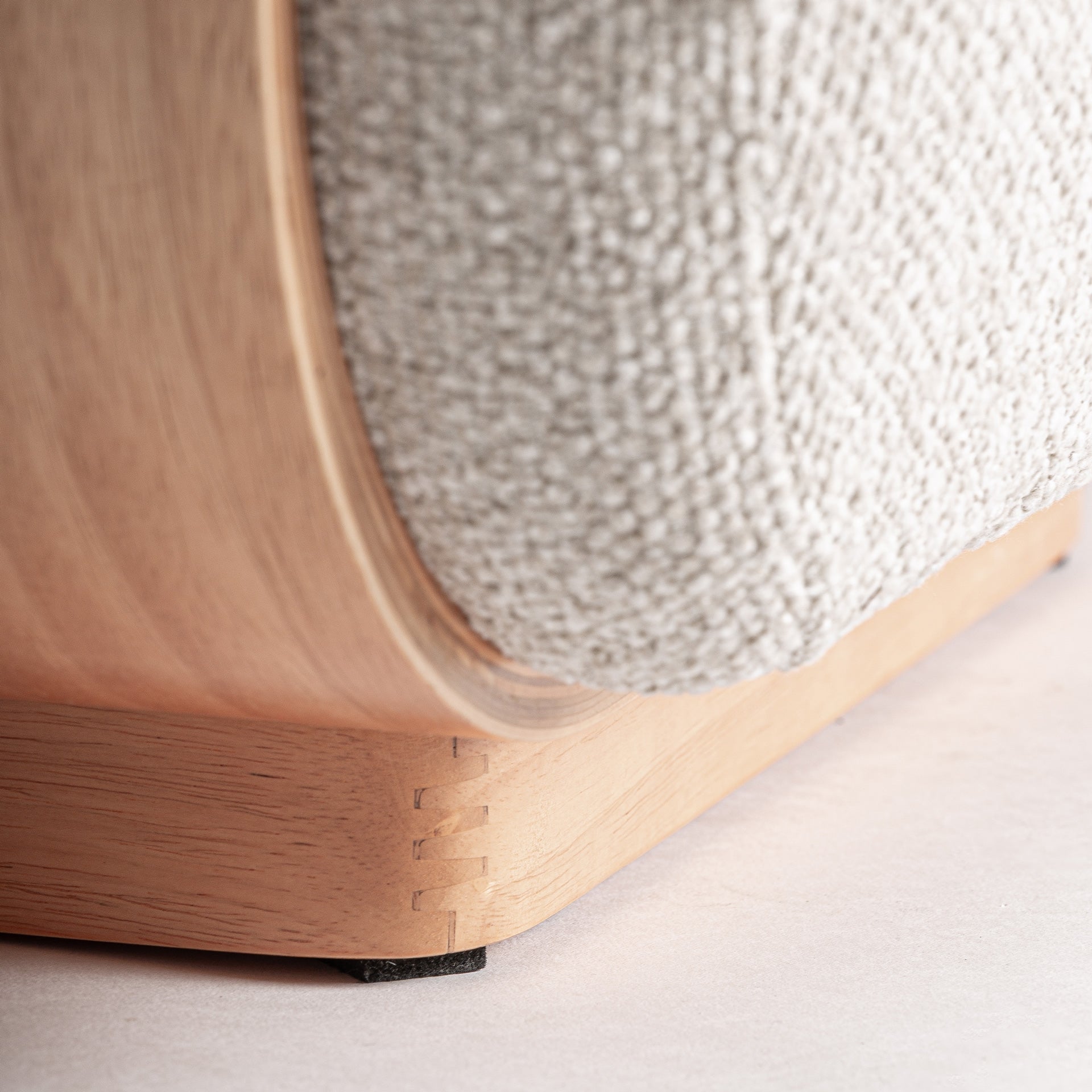 SASI Pouf Broken White