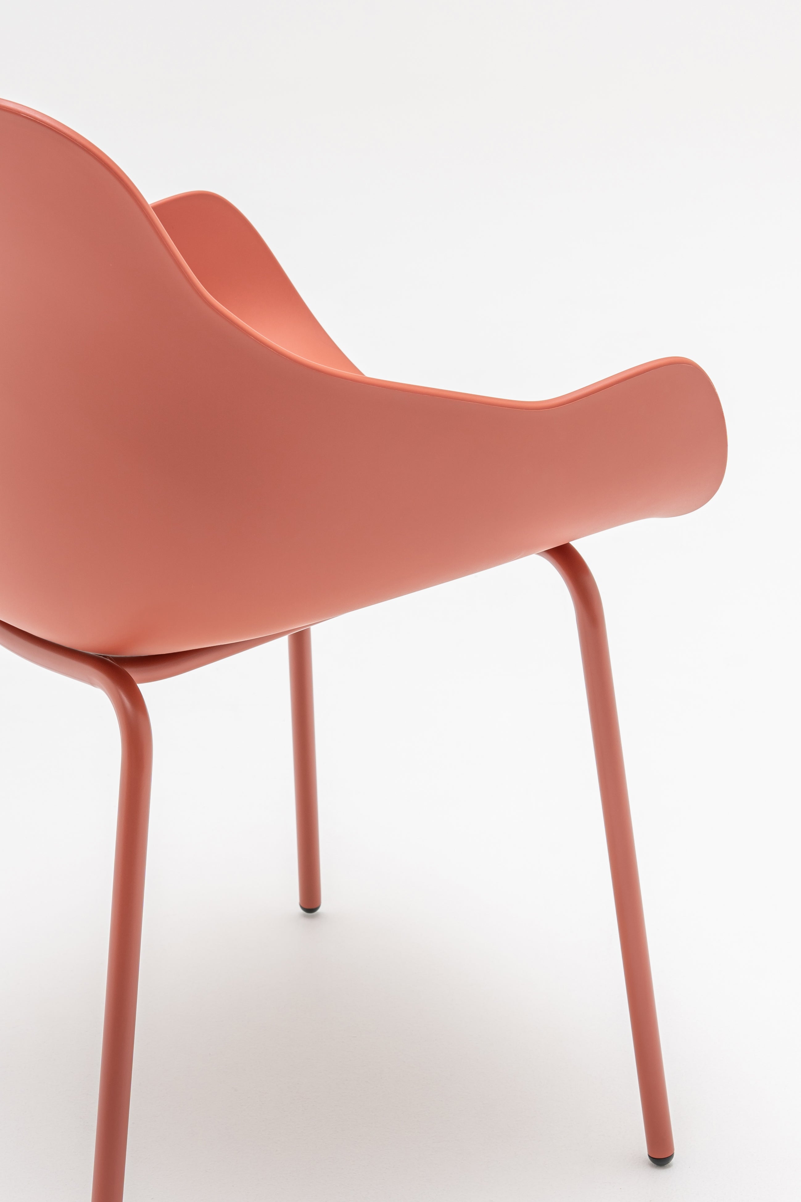 Stoel BALTIC BASIC metalen basis