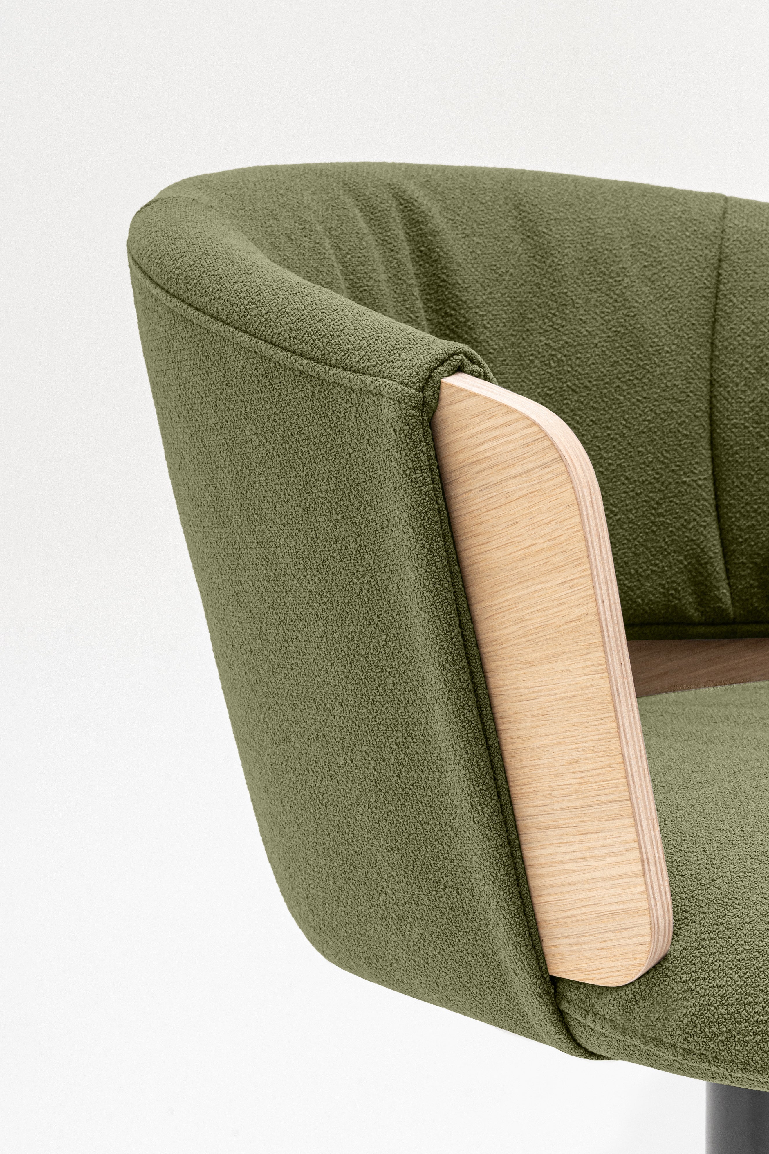 Krzesło obrotowe COLLAR metalowa podstawa z kółkami do twardej powierzchni