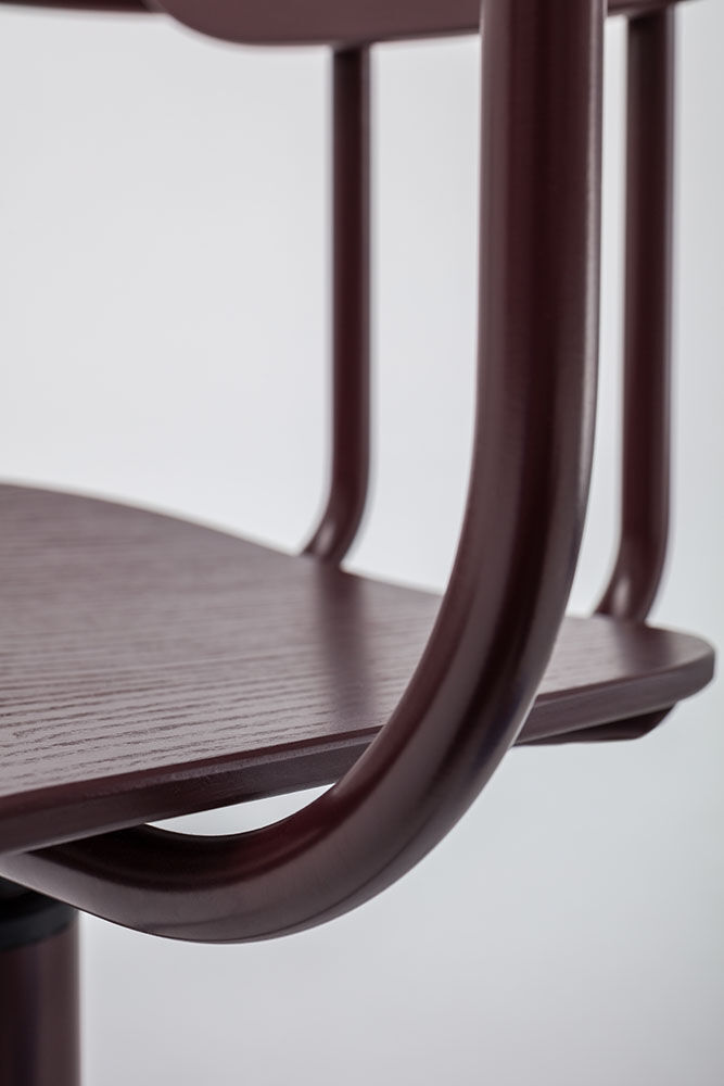 Krzesło obrotowe z zagłówkiem NEW SCHOOL ceglasty [Milena] MDD    Eye on Design