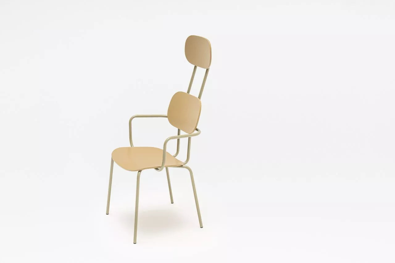 Krzesło z zagłówkiem NEW SCHOOL podstawa czworonożna perłowy biały [Milena] MDD    Eye on Design