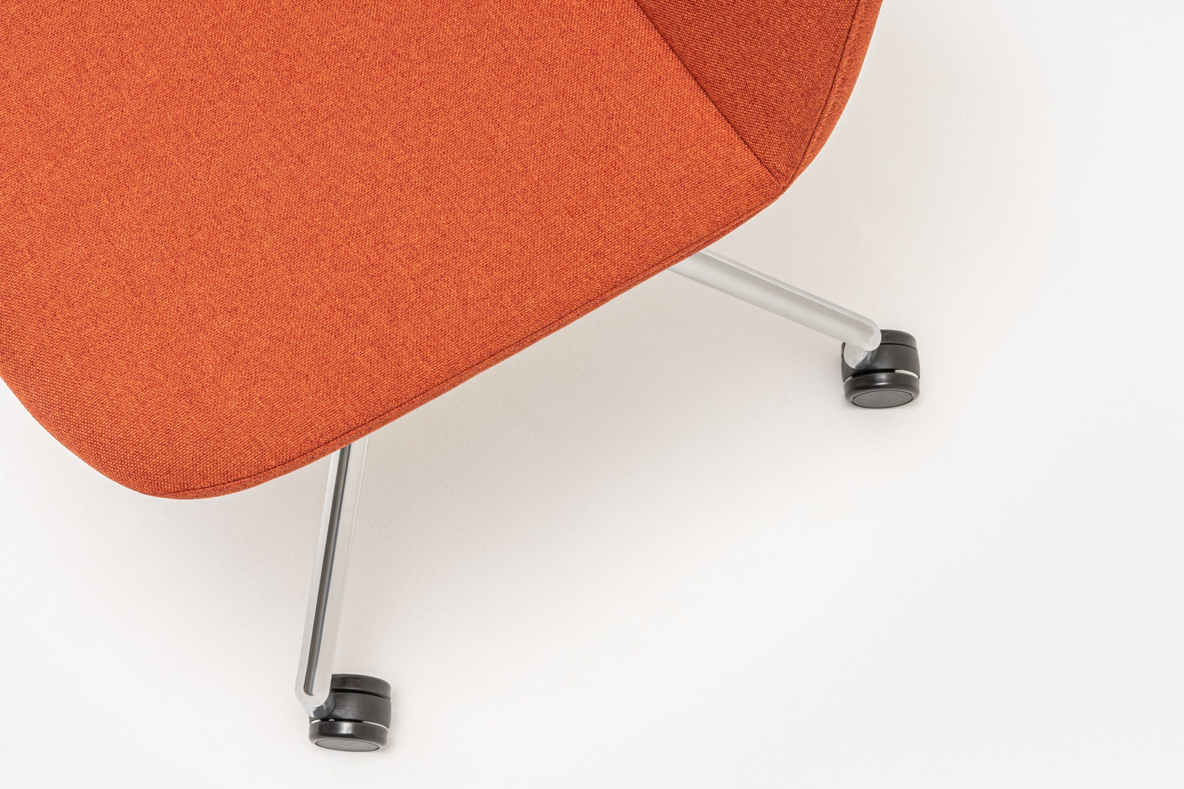 Krzesło obrotowe ULTI aluminium polerowane