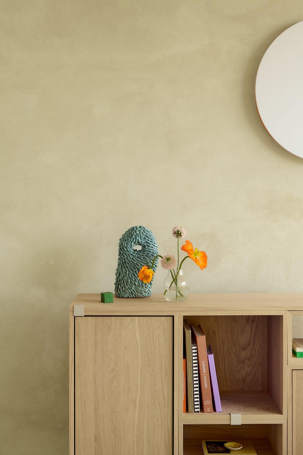 Wandlamp CALM wit met grijze rand