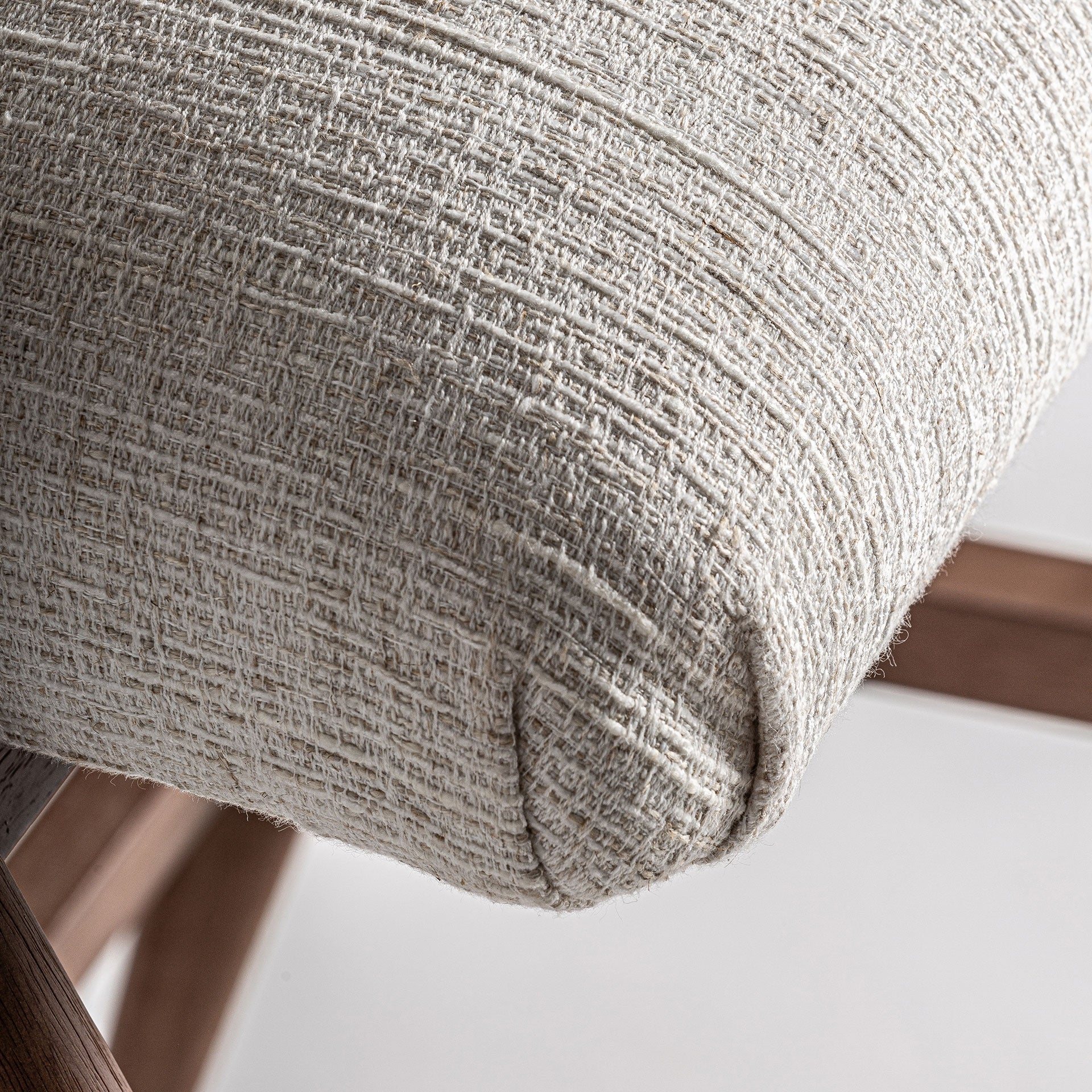 Barkruk DOUZE beige met rubberen basis