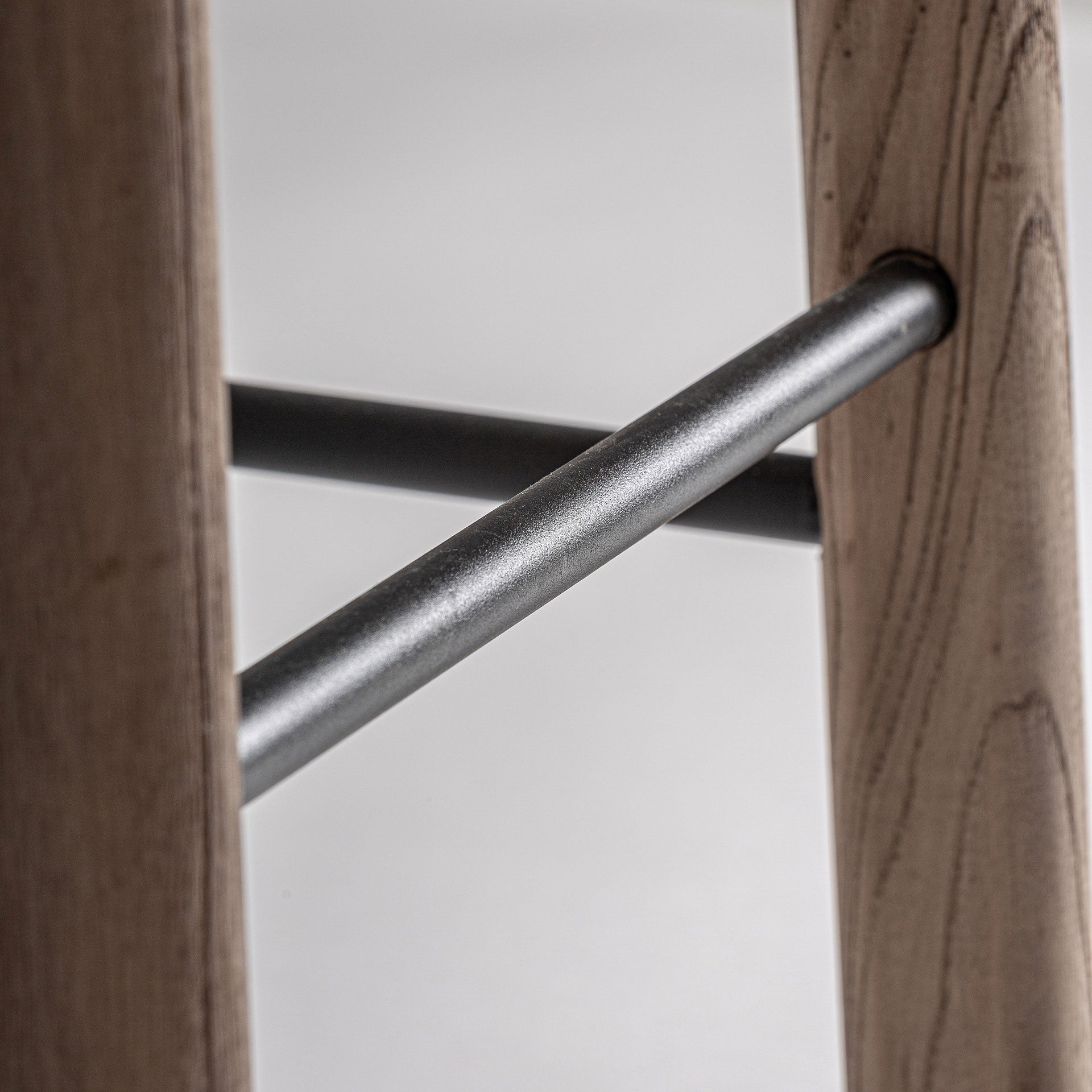 JACQUARD Bar Stool Beige with a Willow Base