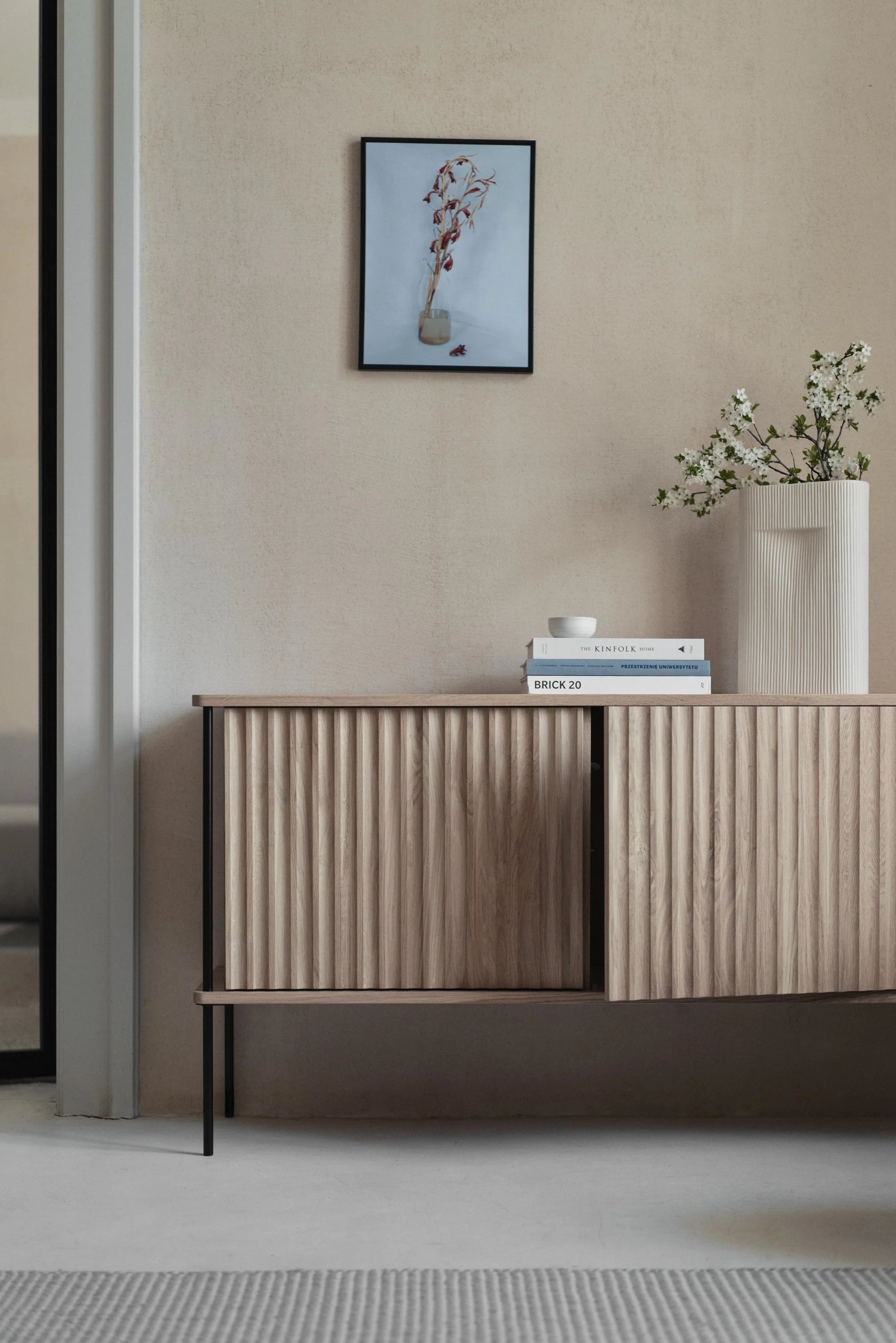 Komoda MAYA hebanowe drewno dębowe