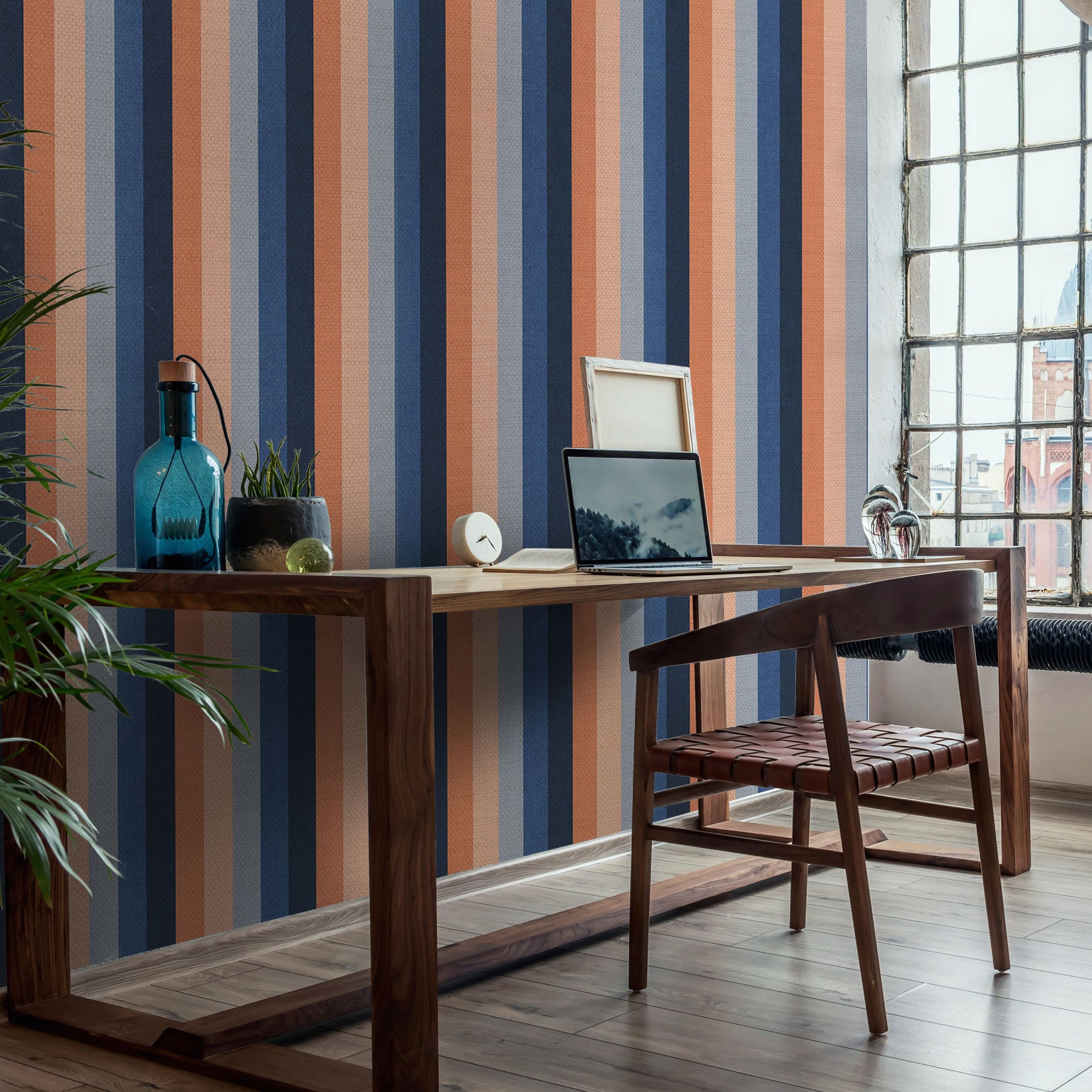 Striped Structural Wallpaper TRANSAT - MARINE/CORAL navy with coral