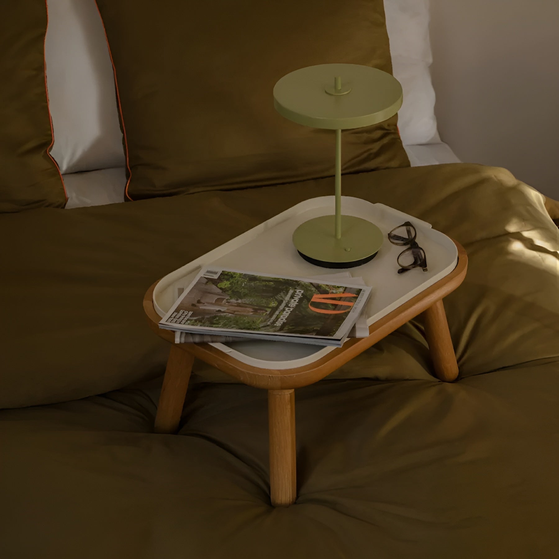 Portable lamp ASTERIA MOVE MONOCHROME green