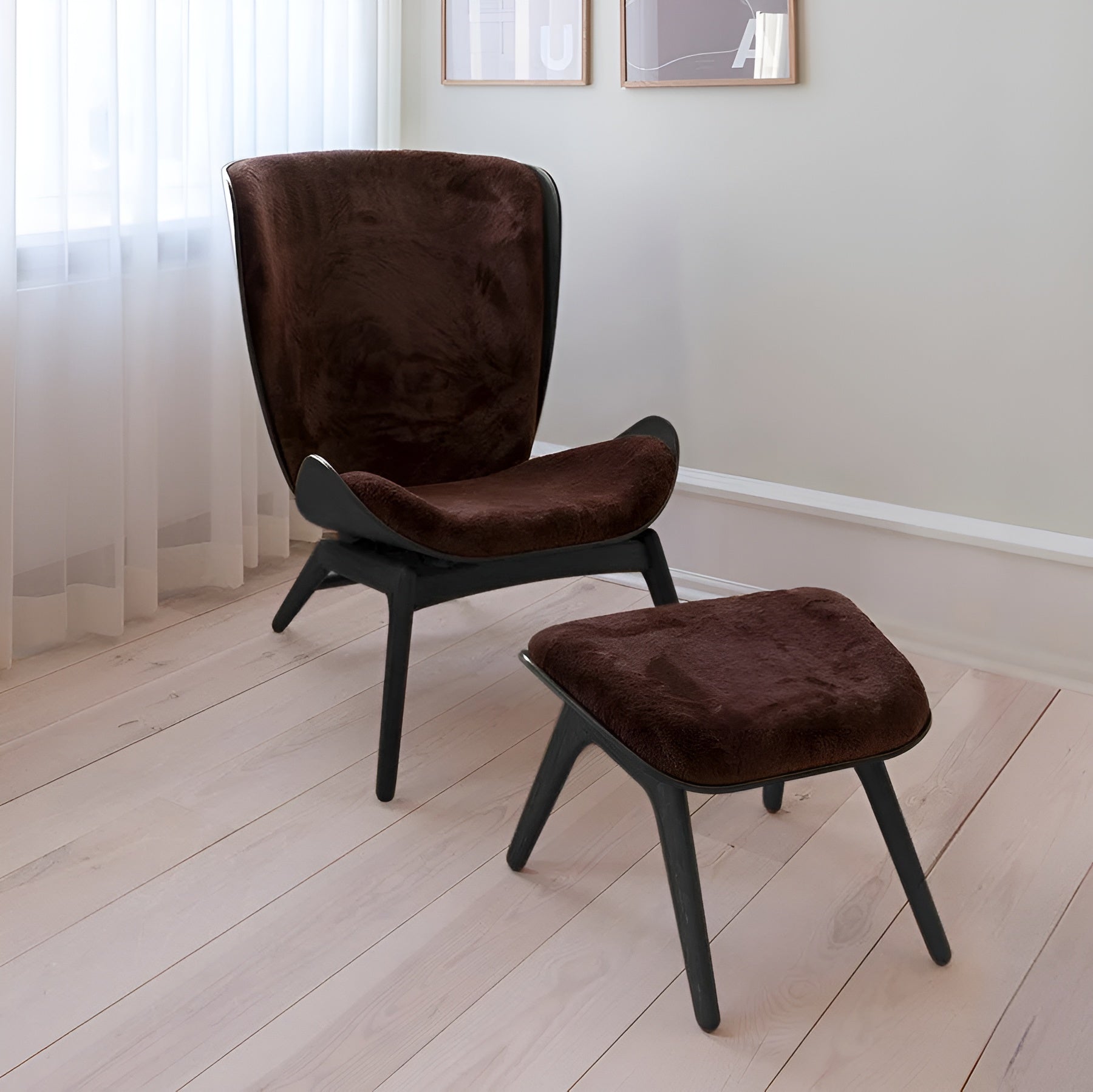 Fauteuil READER bruin leer met zwarte basis